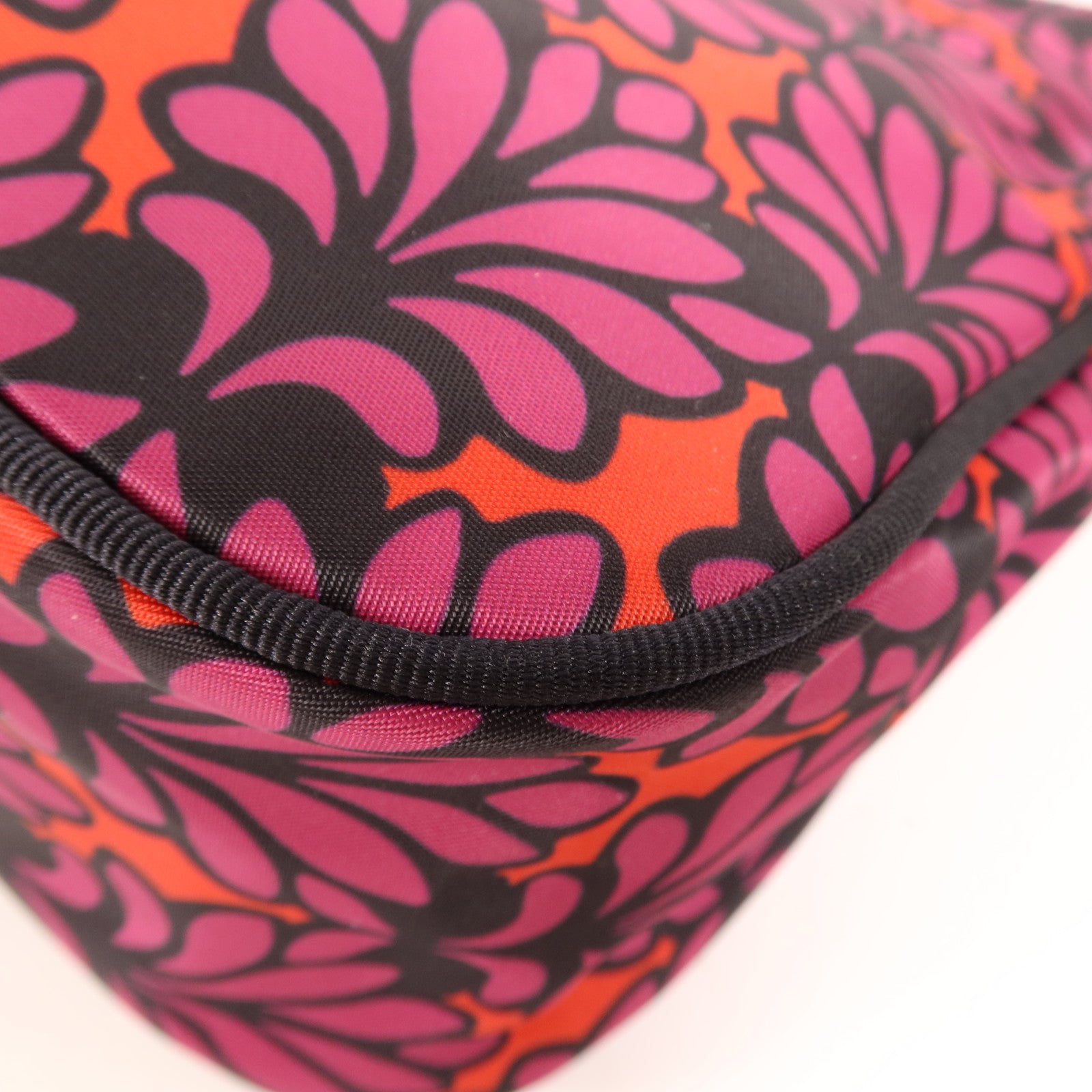 Kate Spade 尼龍Shoulder Bag銀扣肩背袋