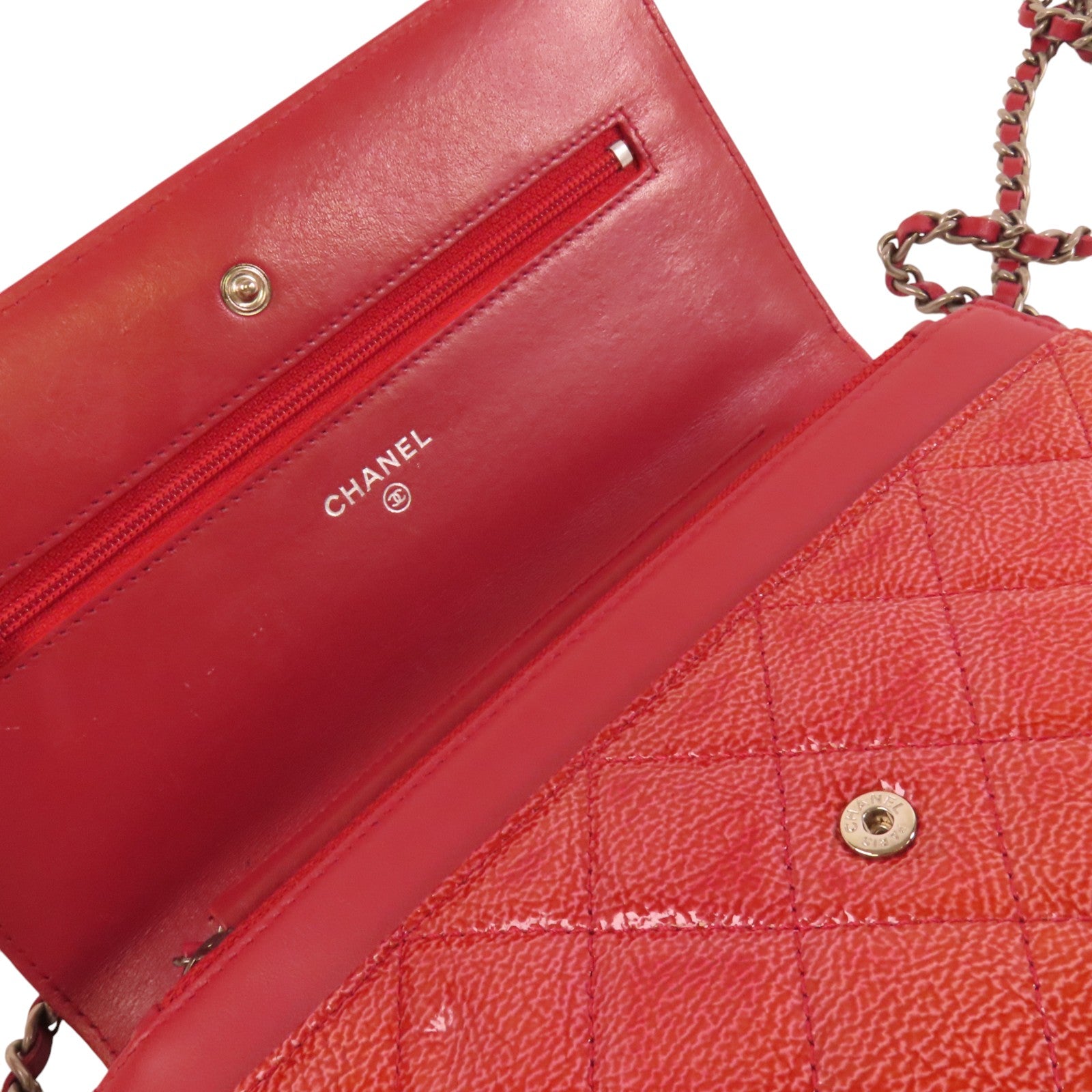 CHANEL 牛皮皮革WOC Wallet On Chain鏈帶肩背袋