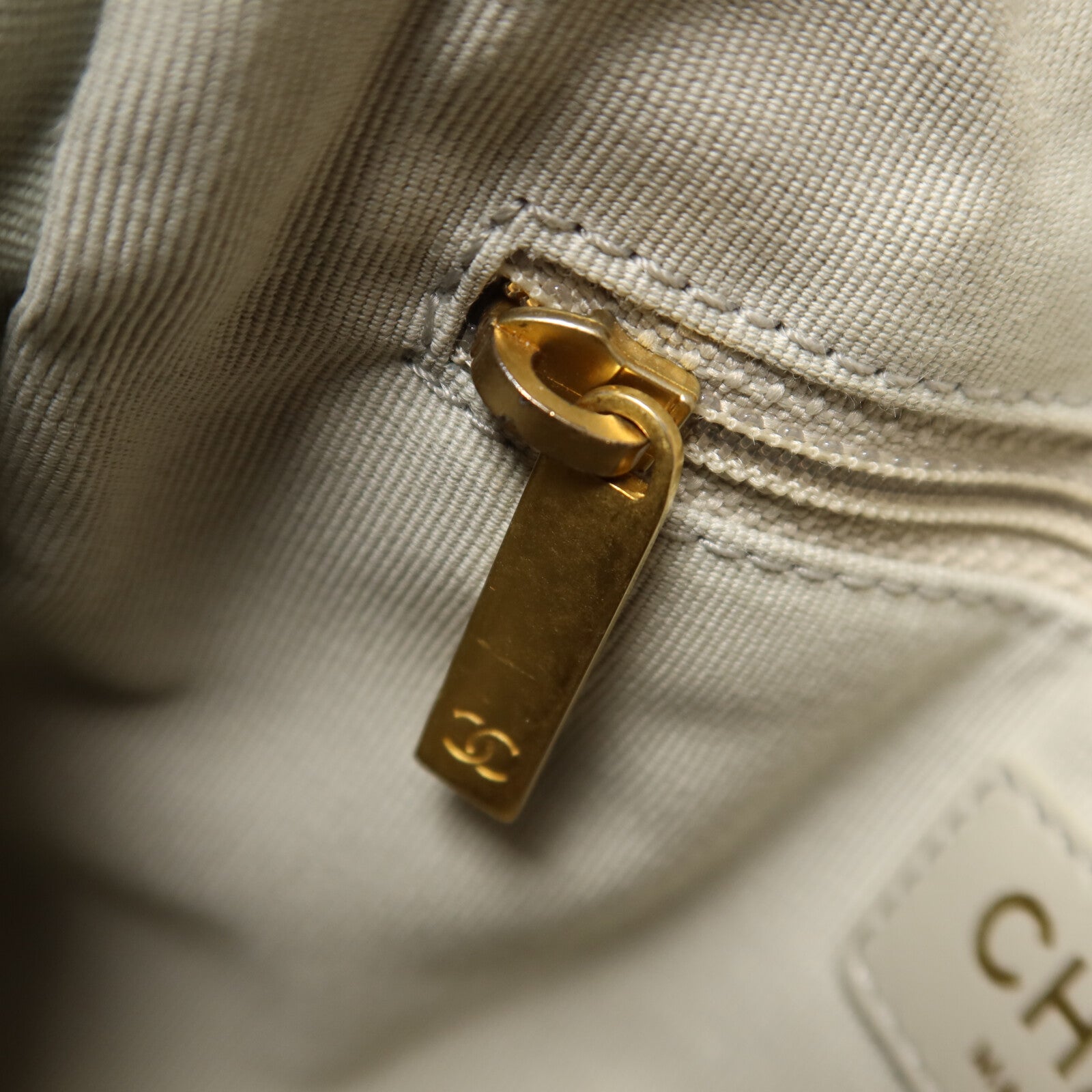 CHANEL 羊皮皮革Chain Shoulder鏈帶肩背袋