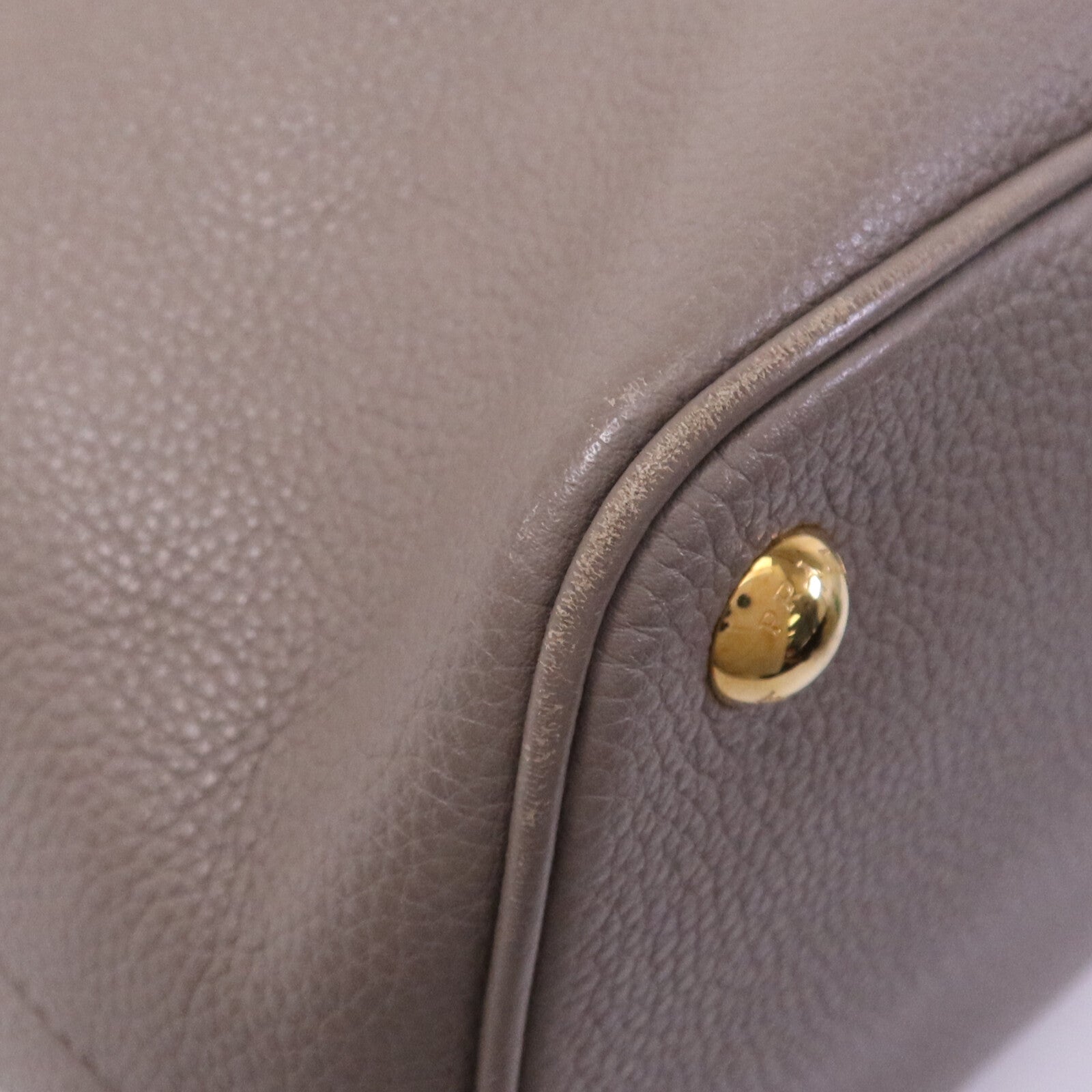 PRADA 牛皮皮革Vitello Daino金扣手挽肩背兩用袋