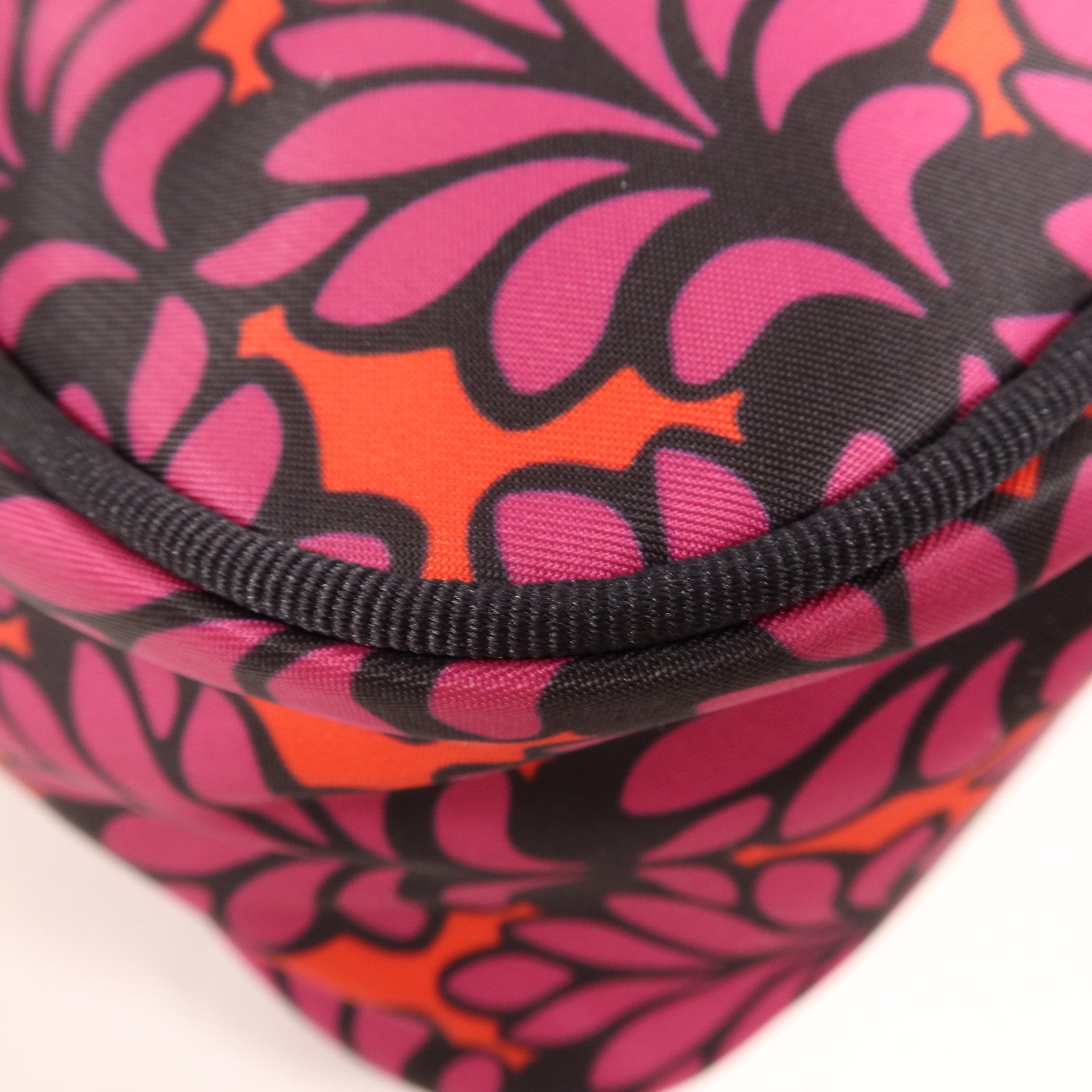 Kate Spade 尼龍Shoulder Bag銀扣肩背袋