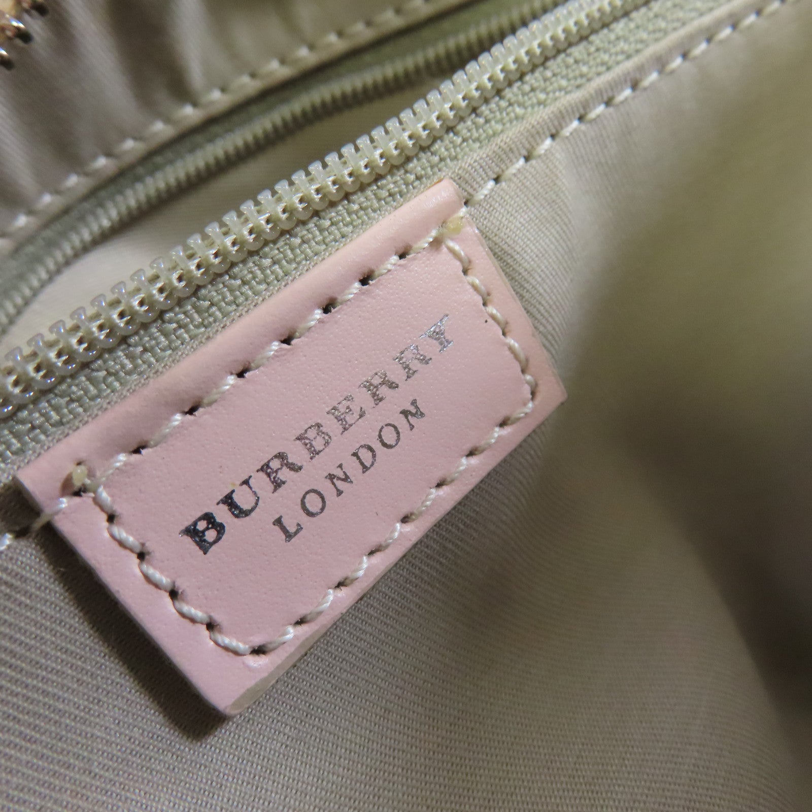 BURBERRY 牛皮皮革Hand Bag銀扣手挽袋粉紅色