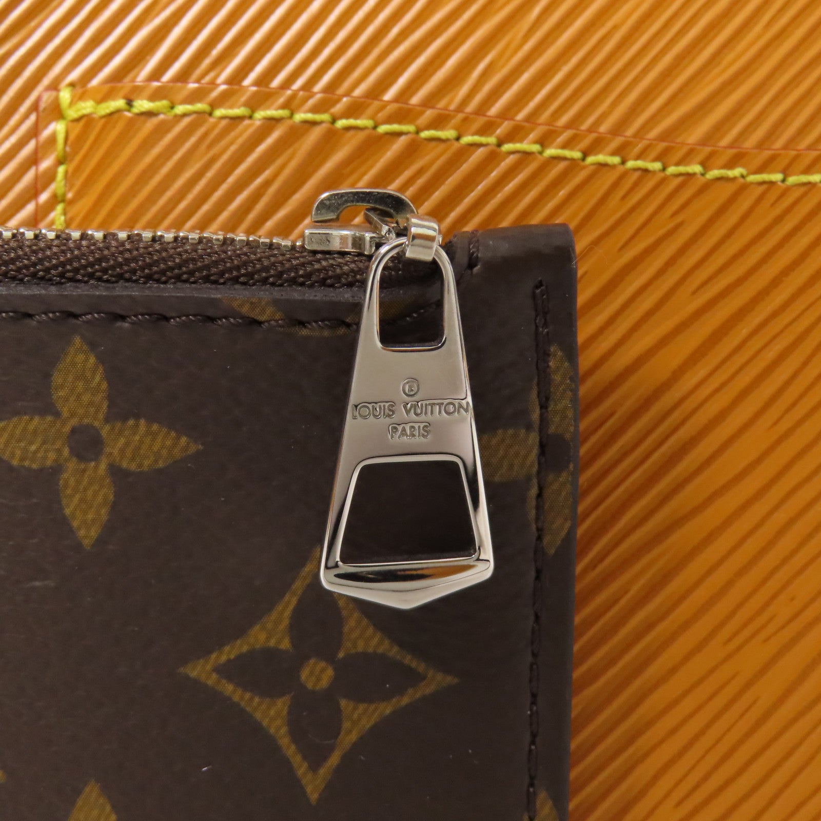 LOUIS VUITTON Epi Marelle銀扣手挽肩背兩用袋