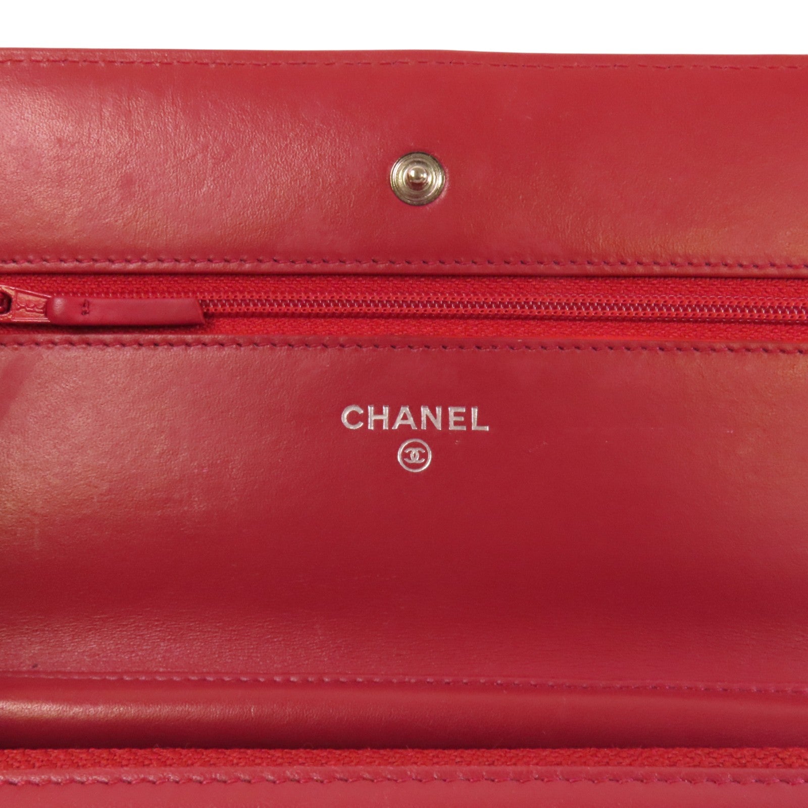 CHANEL 牛皮皮革WOC Wallet On Chain鏈帶肩背袋