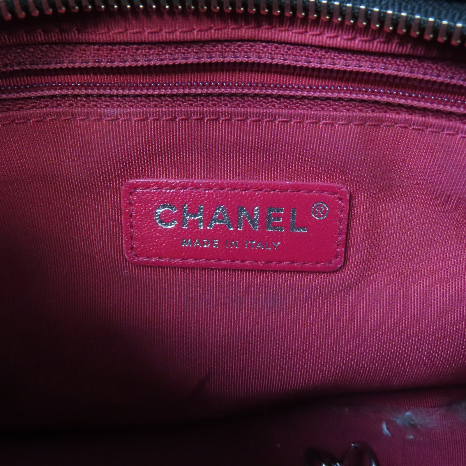 CHANEL **【激減優惠】菱格牛皮皮革Gabrielle金扣/銀扣鏈帶肩背袋黑色