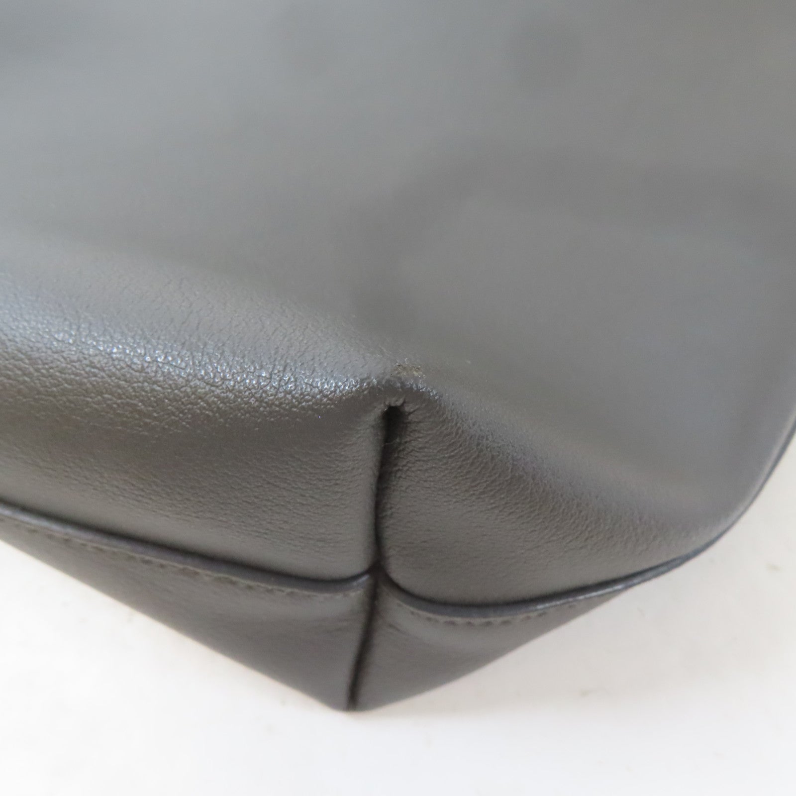 SAINT LAURENT 牛皮皮革Shopping Saint Laurent Toy In Leather金扣手挽肩背兩用袋灰色