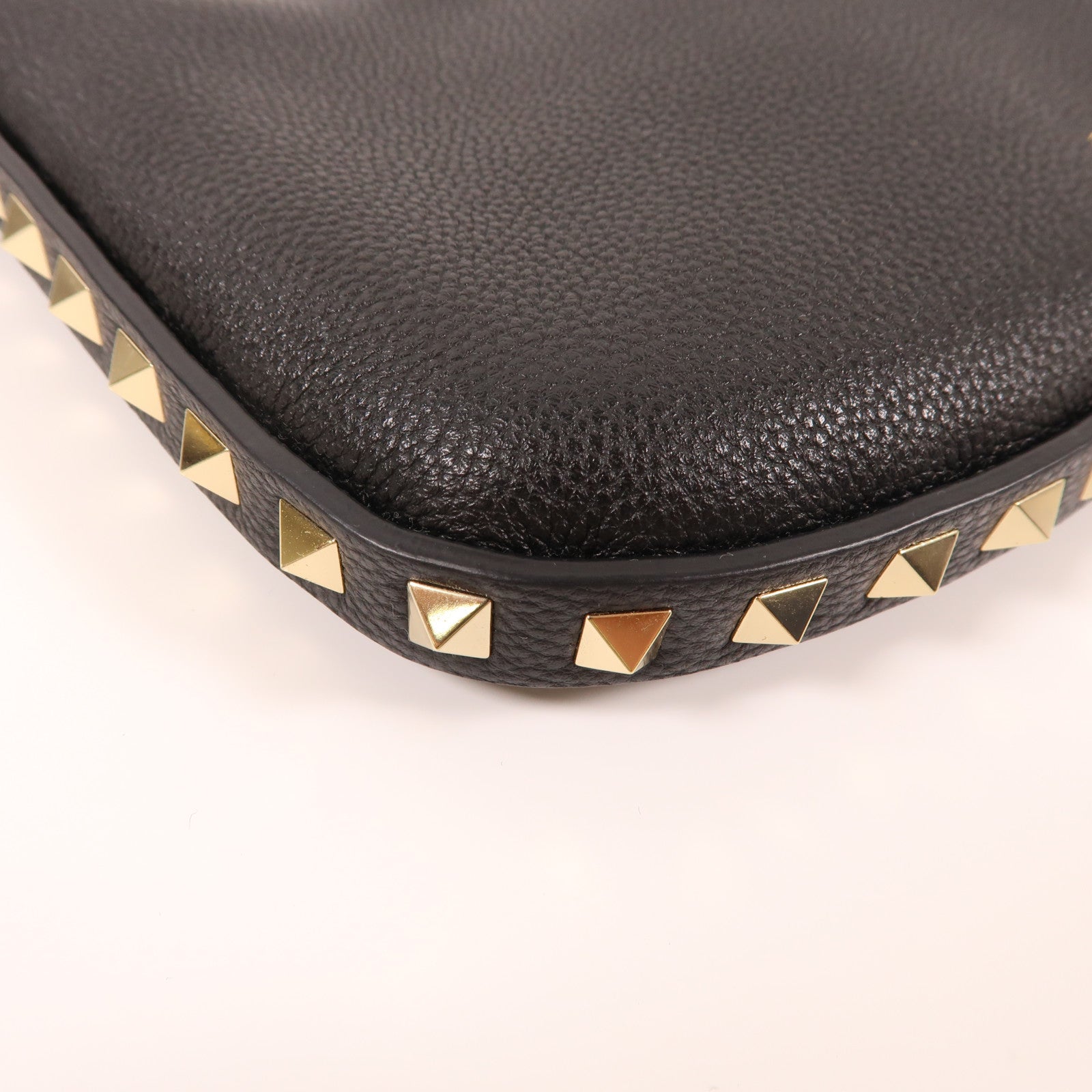 Valentino 牛皮皮革Shoulder Bag金扣肩背袋
