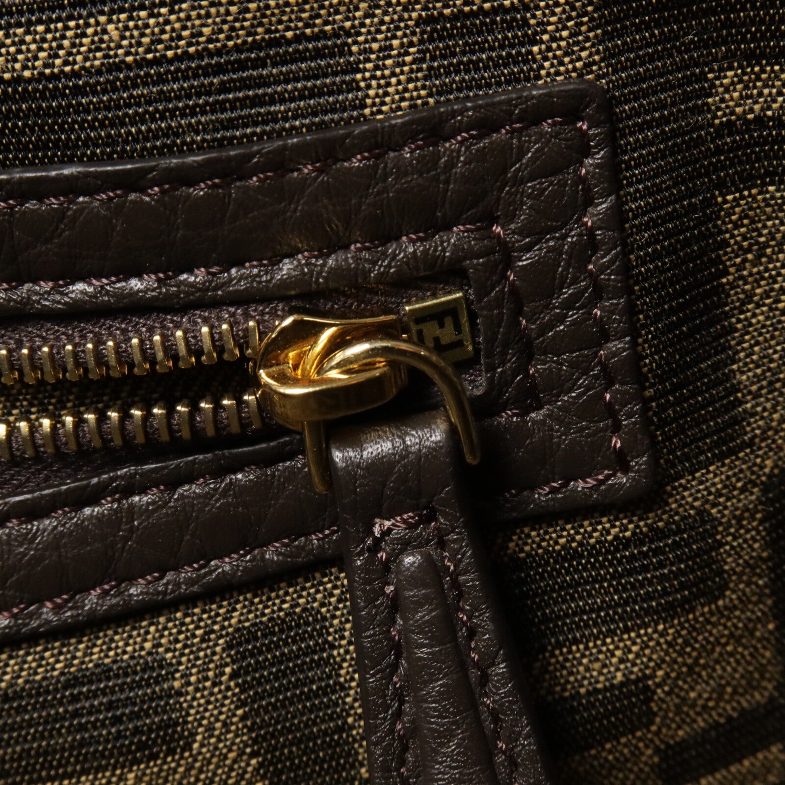 FENDI 帆布Baguette Bag手挽肩背兩用袋