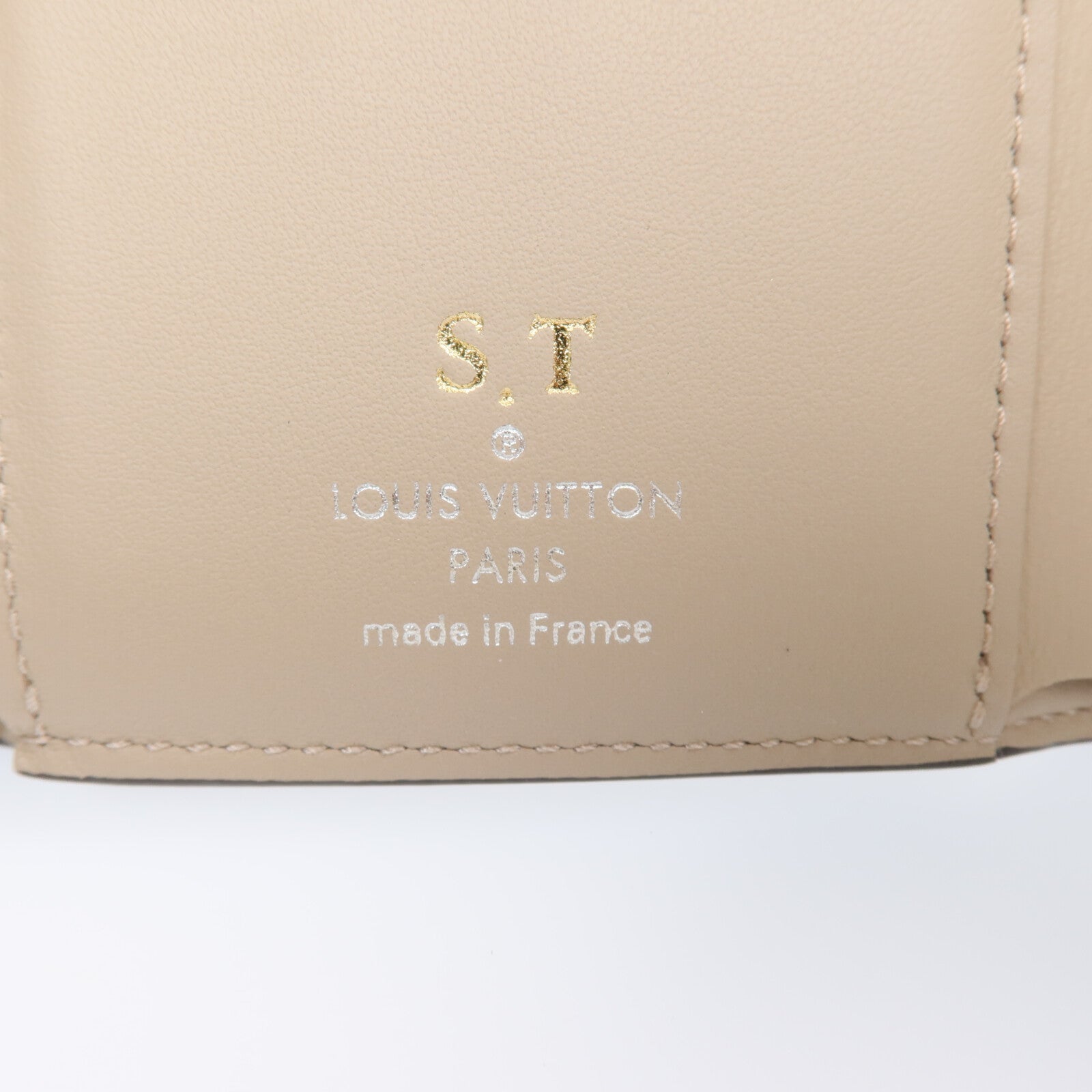 LOUIS VUITTON Monogram Mahina Victorine銀扣錢包