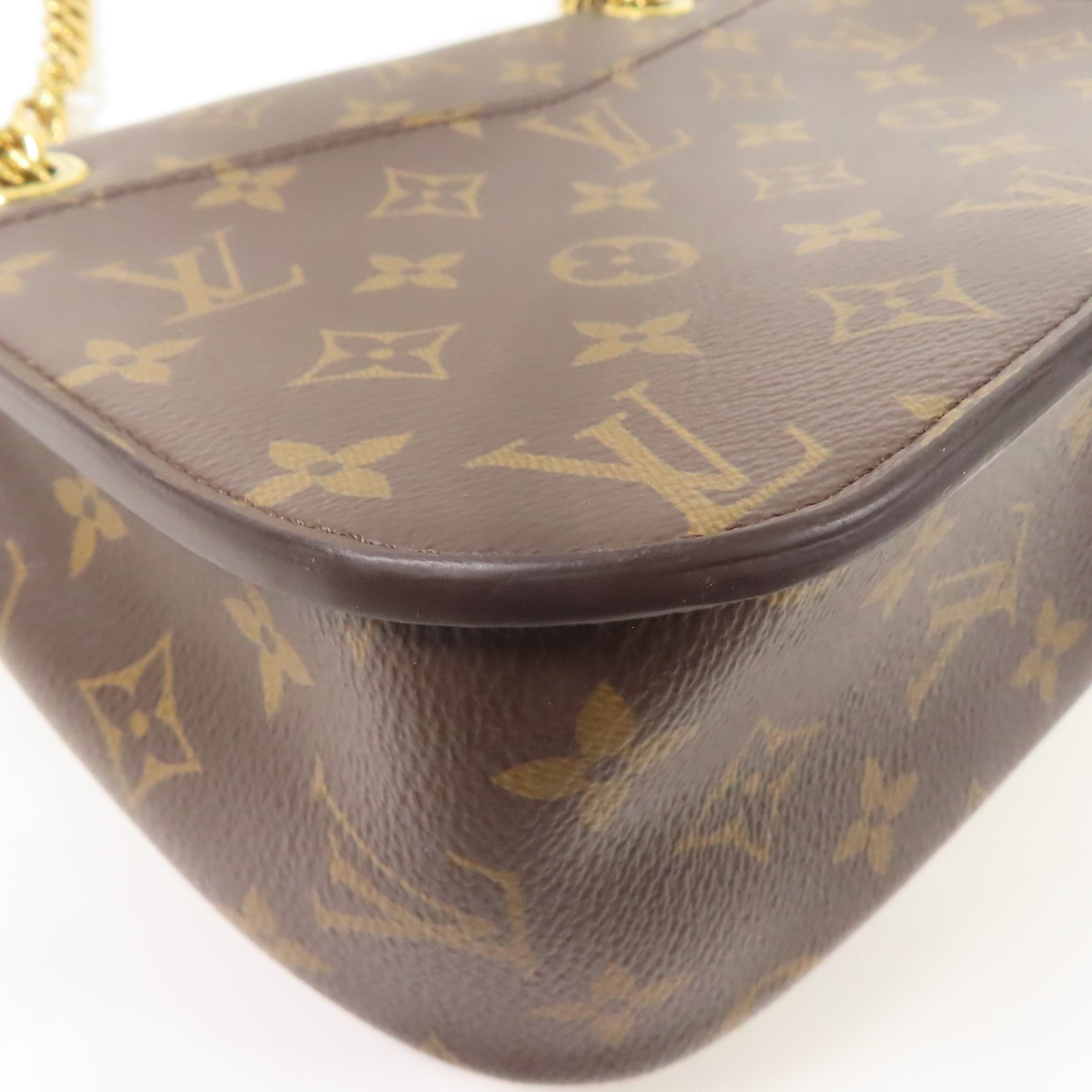 LOUIS VUITTON Monogram Passy金扣肩背袋棕色