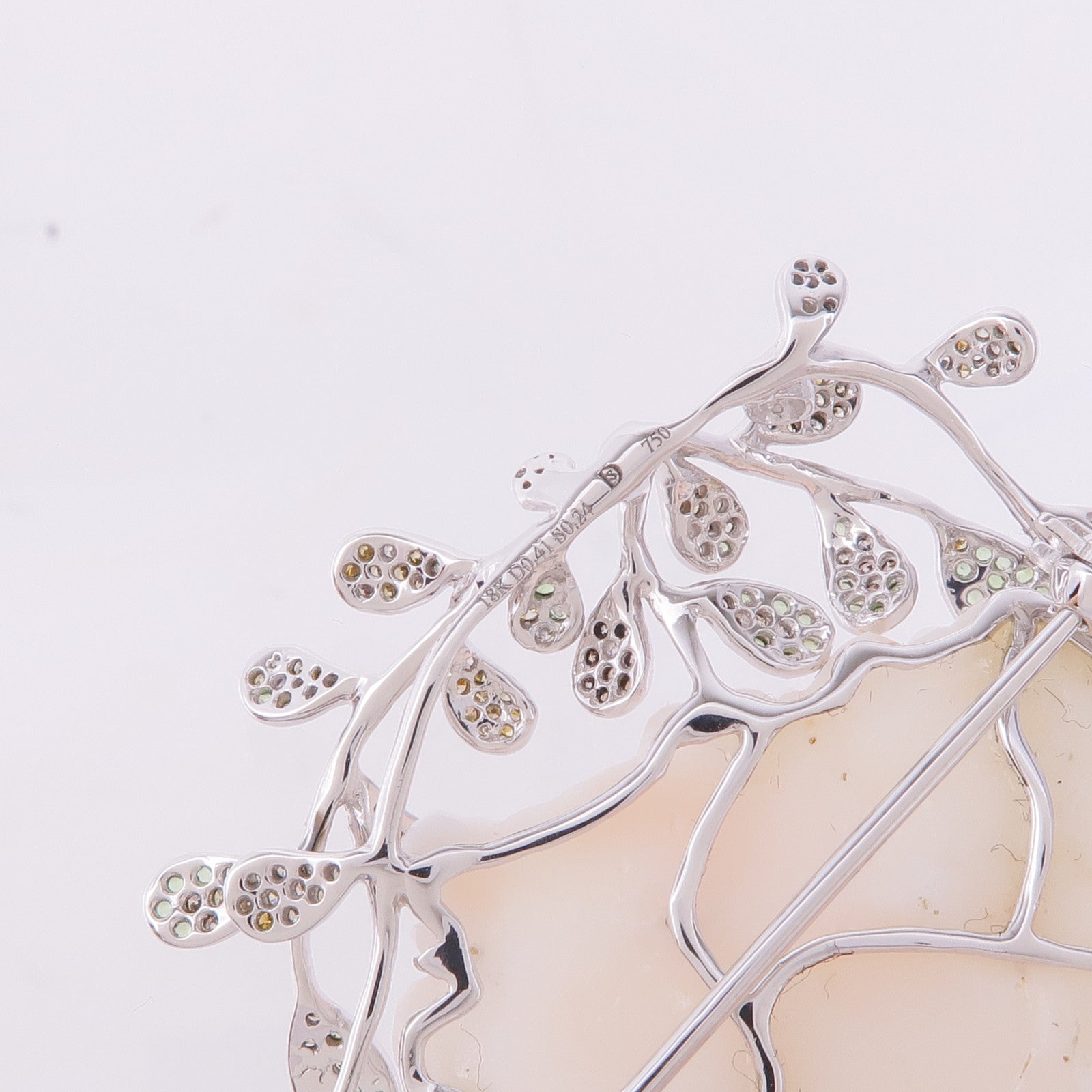 JEWELRY 18K白金Coral Sapphire Diamond Brooch珊瑚石/鑽石/藍寶石胸針