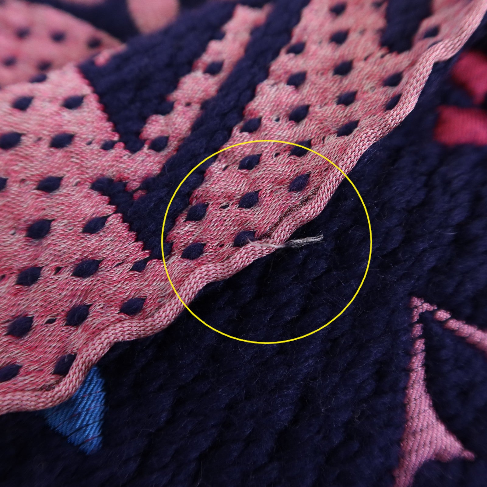 LOUIS VUITTON 羊毛/絲質Echarpe Logomania Rainbow Scarf圍巾