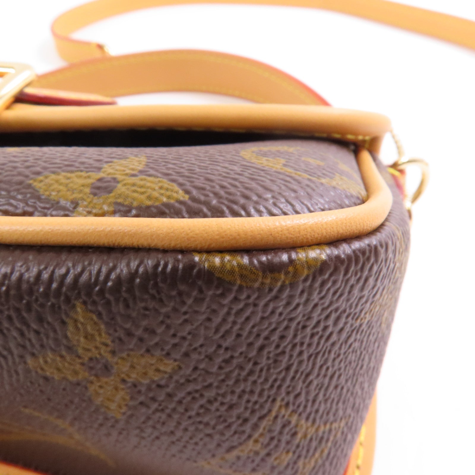 LOUIS VUITTON 【激減優惠】Monogram Nano Diane金扣手挽肩背兩用袋