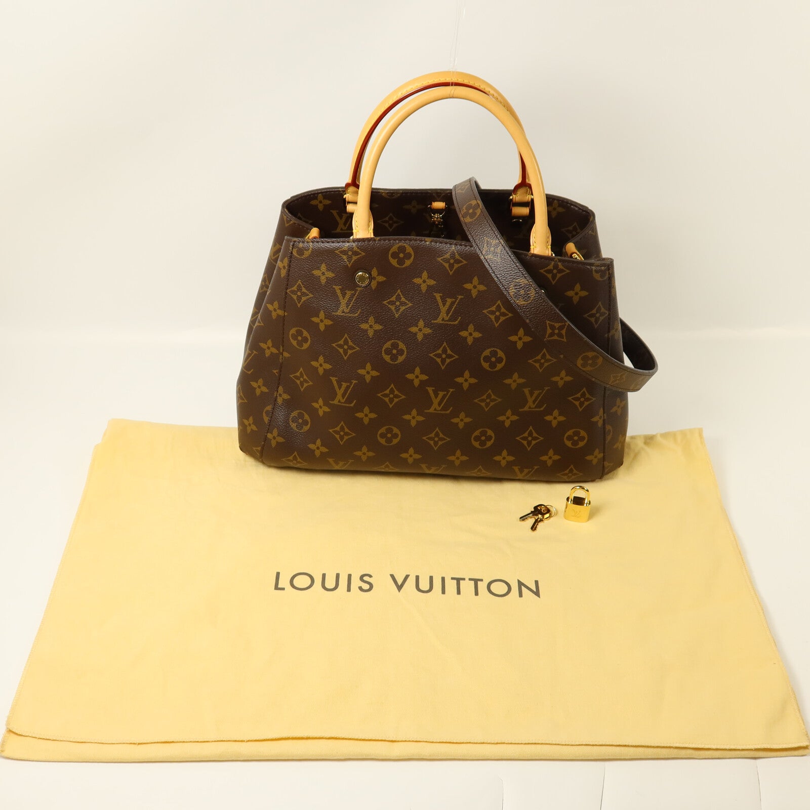 LOUIS VUITTON Monogram Montaigne MM手挽肩背兩用袋