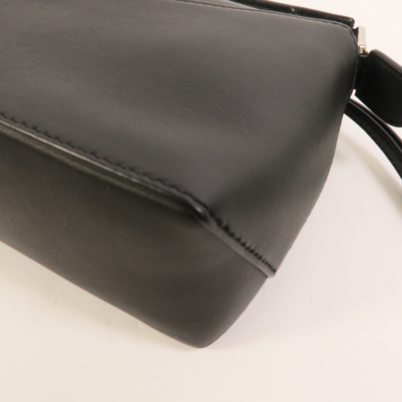 LOEWE 牛皮皮革Mini Puzzle手挽肩背兩用袋