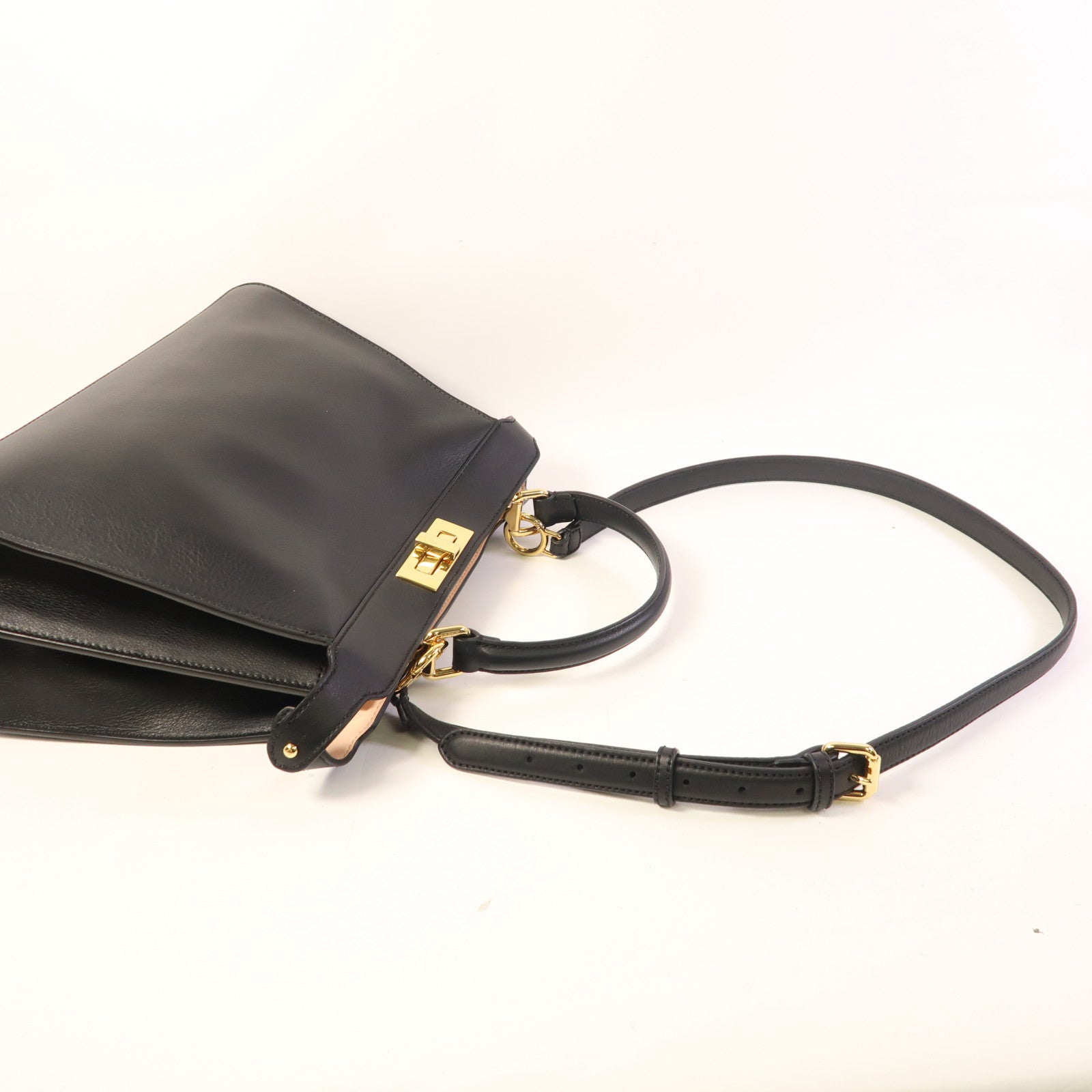 FENDI 牛皮皮革Peekaboo I See U Medium金扣手挽肩背兩用袋