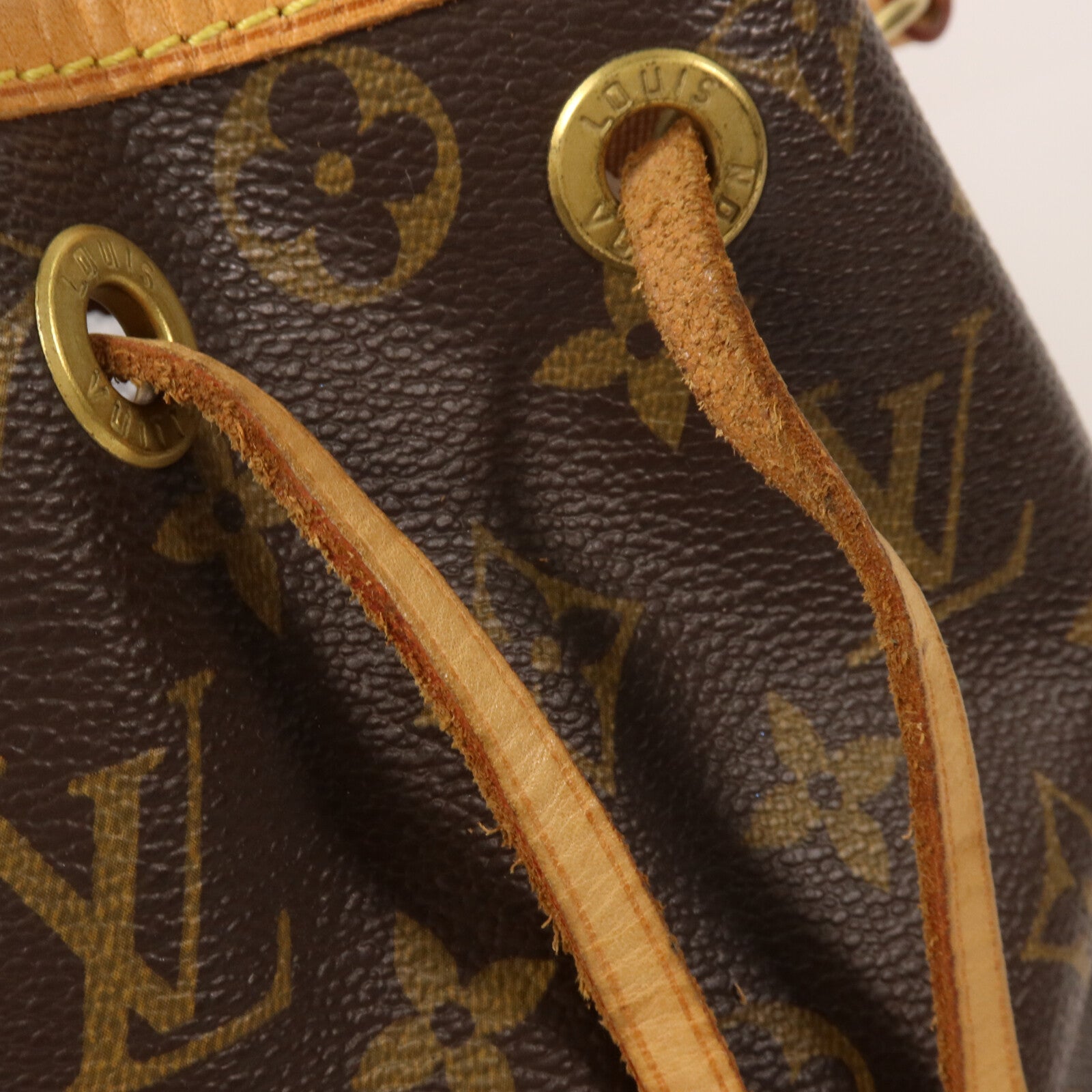 LOUIS VUITTON Monogram Mini Noe肩背袋