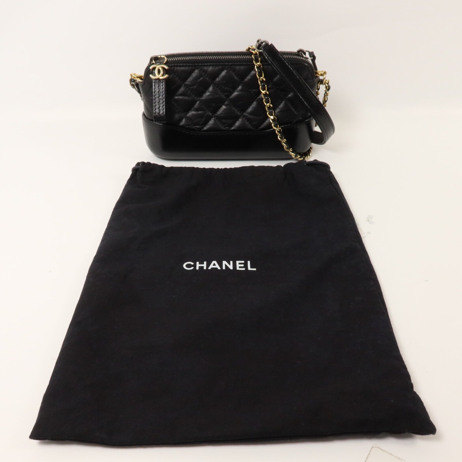 CHANEL 牛皮皮革Gabrielle Wallet On Chain鏈帶肩背袋
