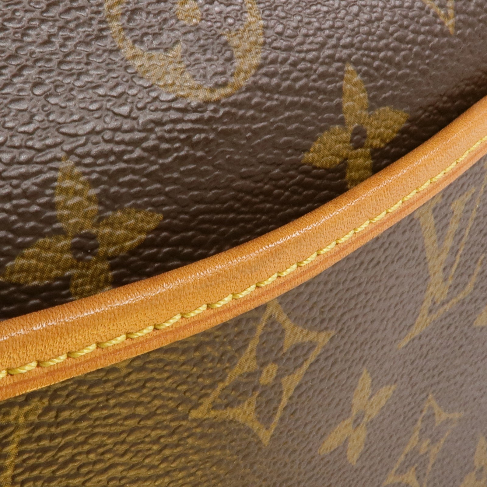 LOUIS VUITTON Monogram Trouville金扣手挽袋