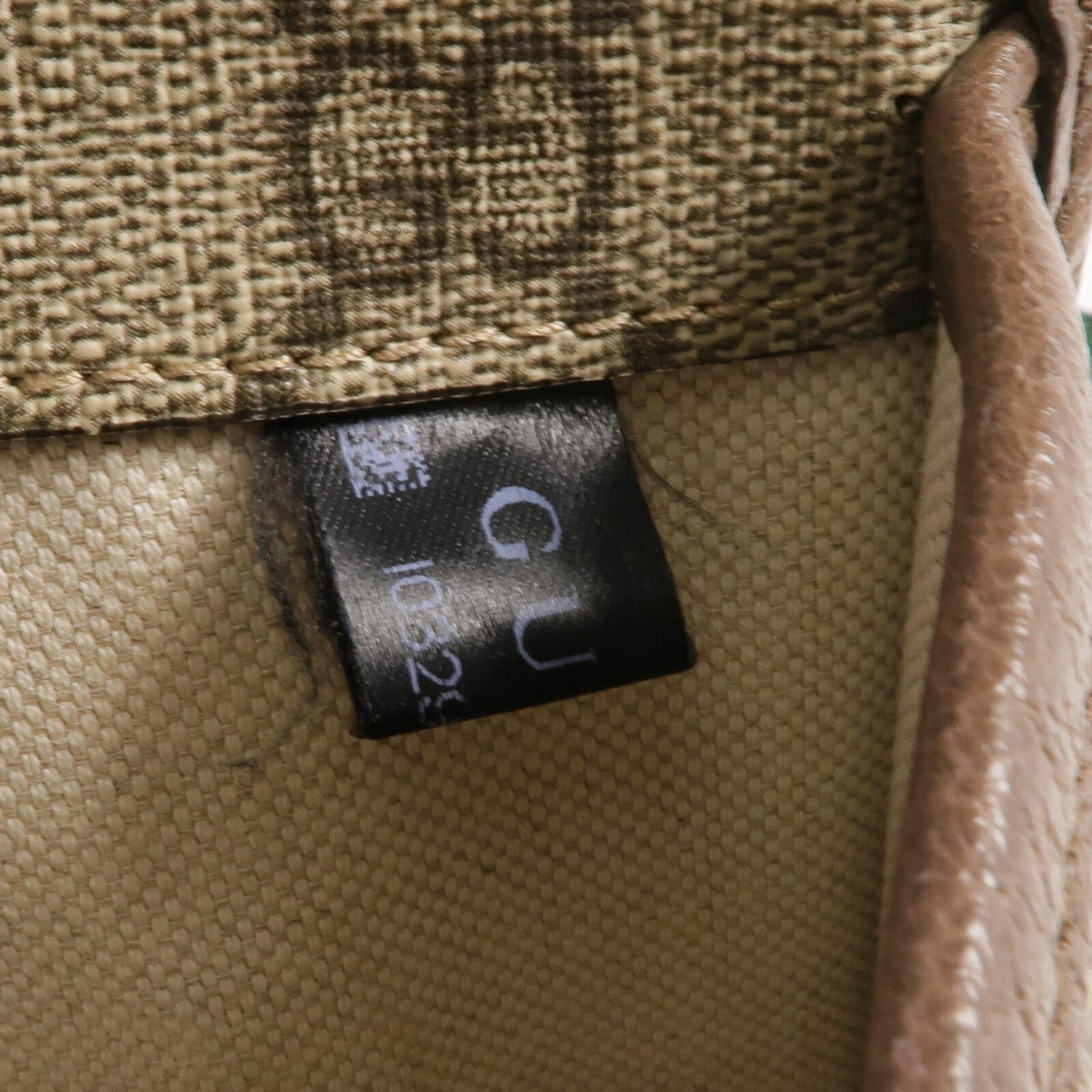 GUCCI 塗層帆布GG Supreme Waist Bag金扣腰包