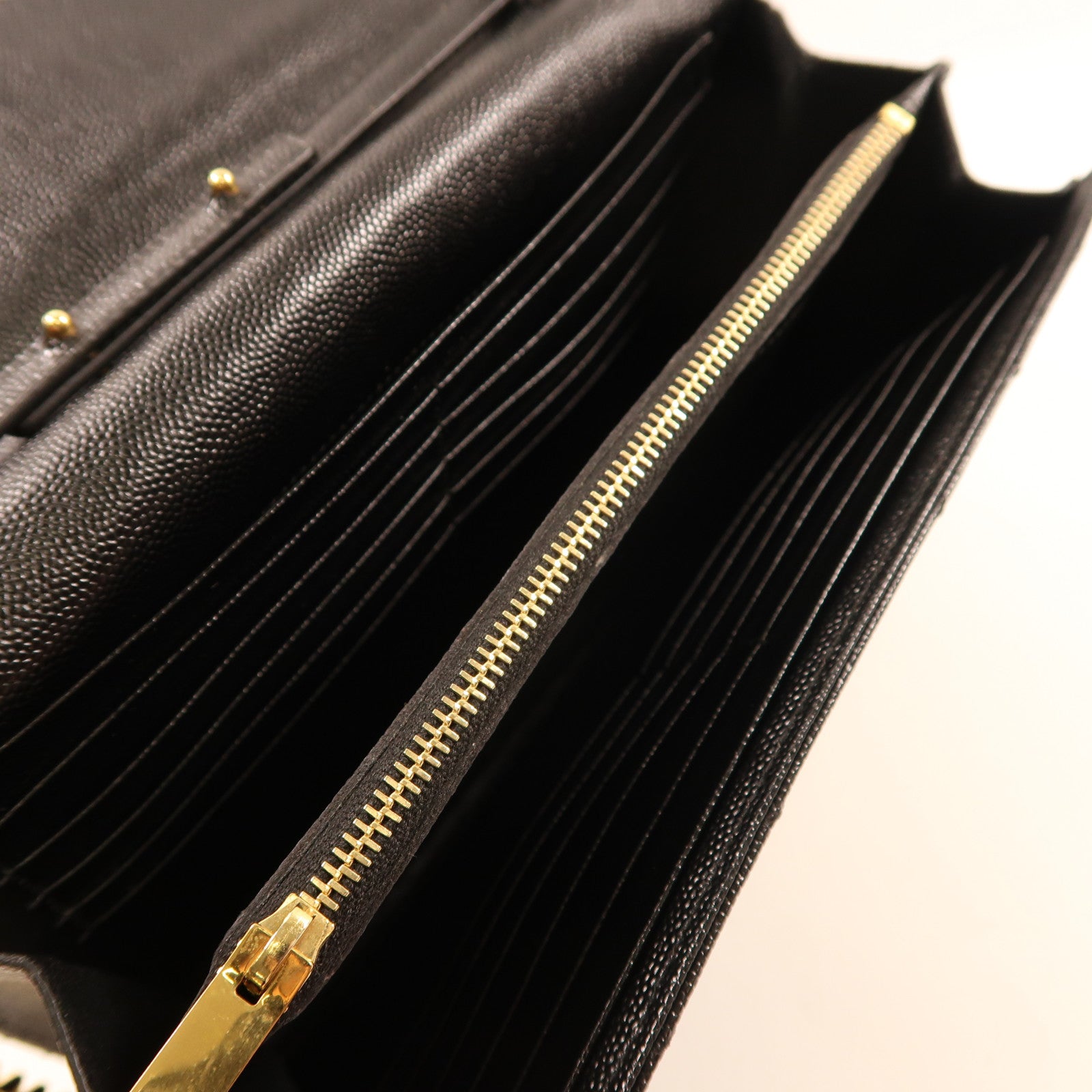 SAINT LAURENT 牛皮皮革Chain Shoulder金扣鏈帶肩背袋