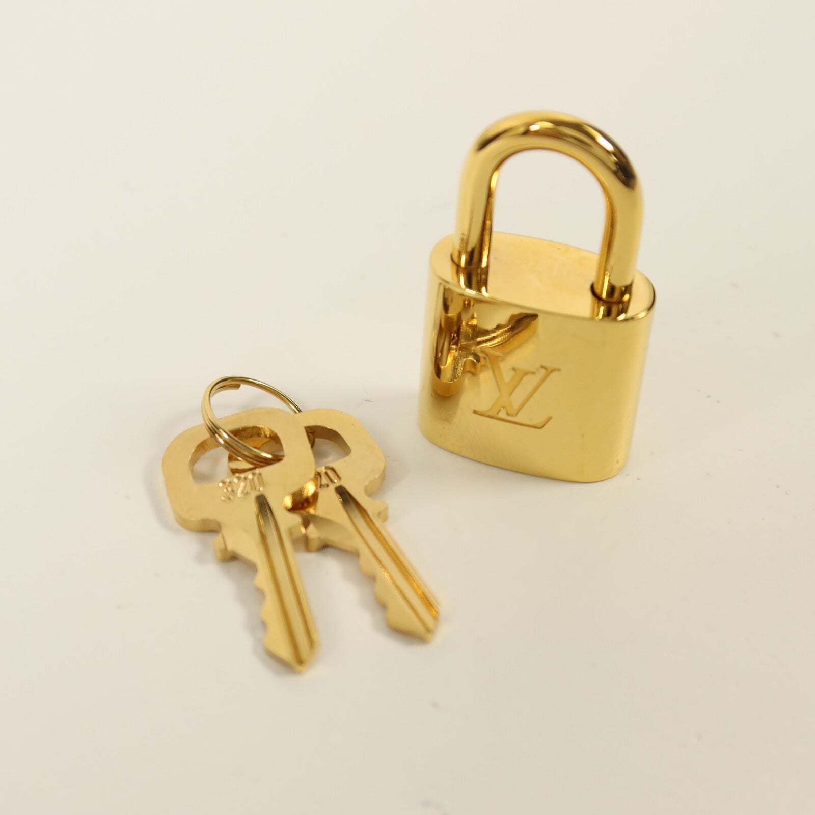 LOUIS VUITTON Monogram Montaigne MM手挽肩背兩用袋