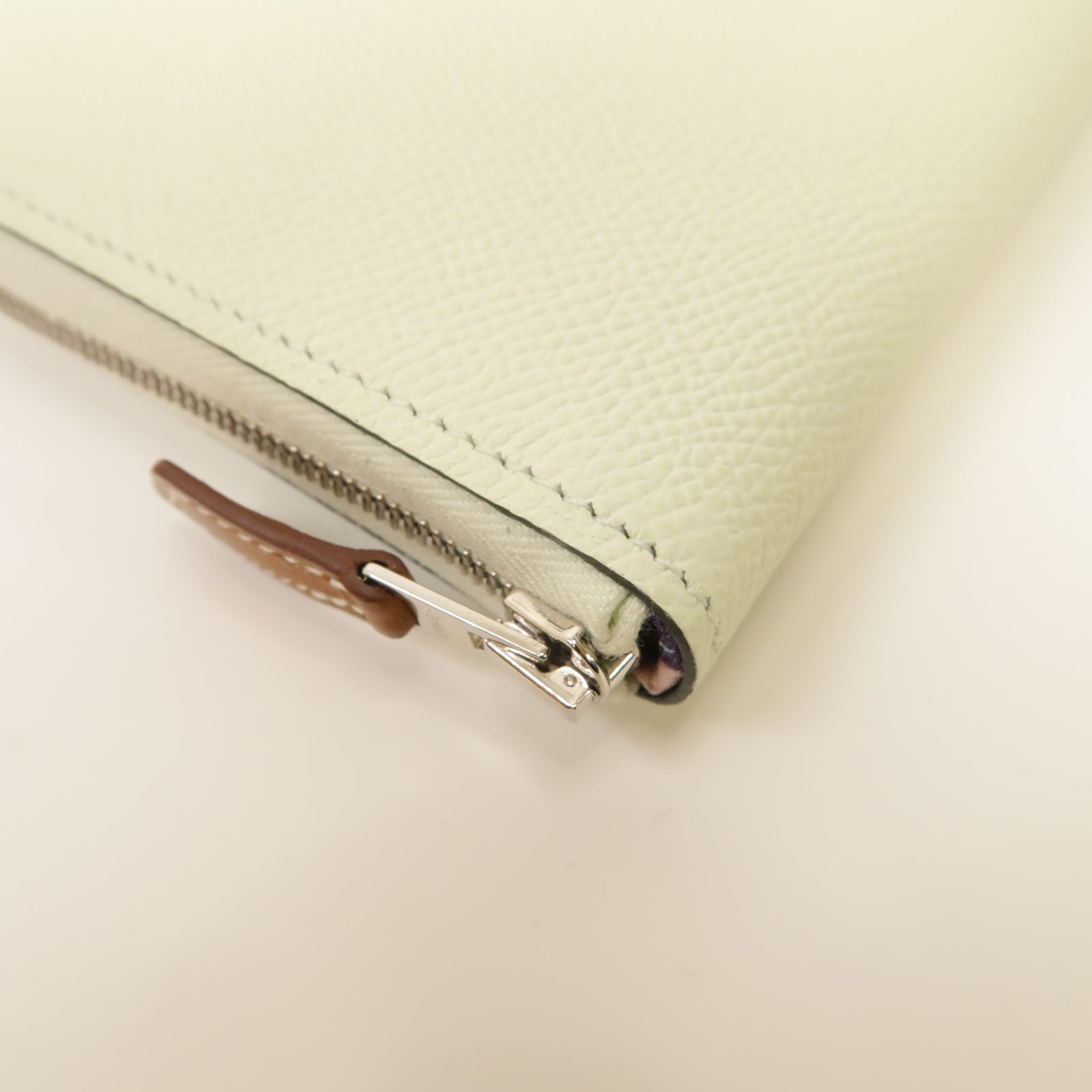 HERMES Epsom皮革Silk In Long wallet銀扣長錢包淺綠色