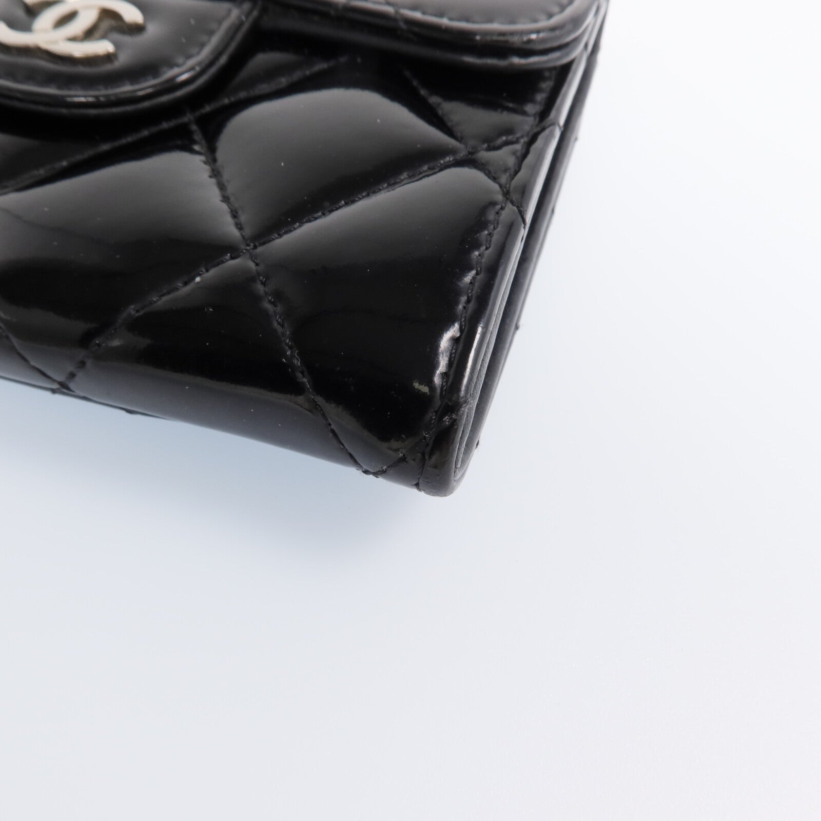 CHANEL 【激減優惠】漆皮皮革Wallet銀扣錢包