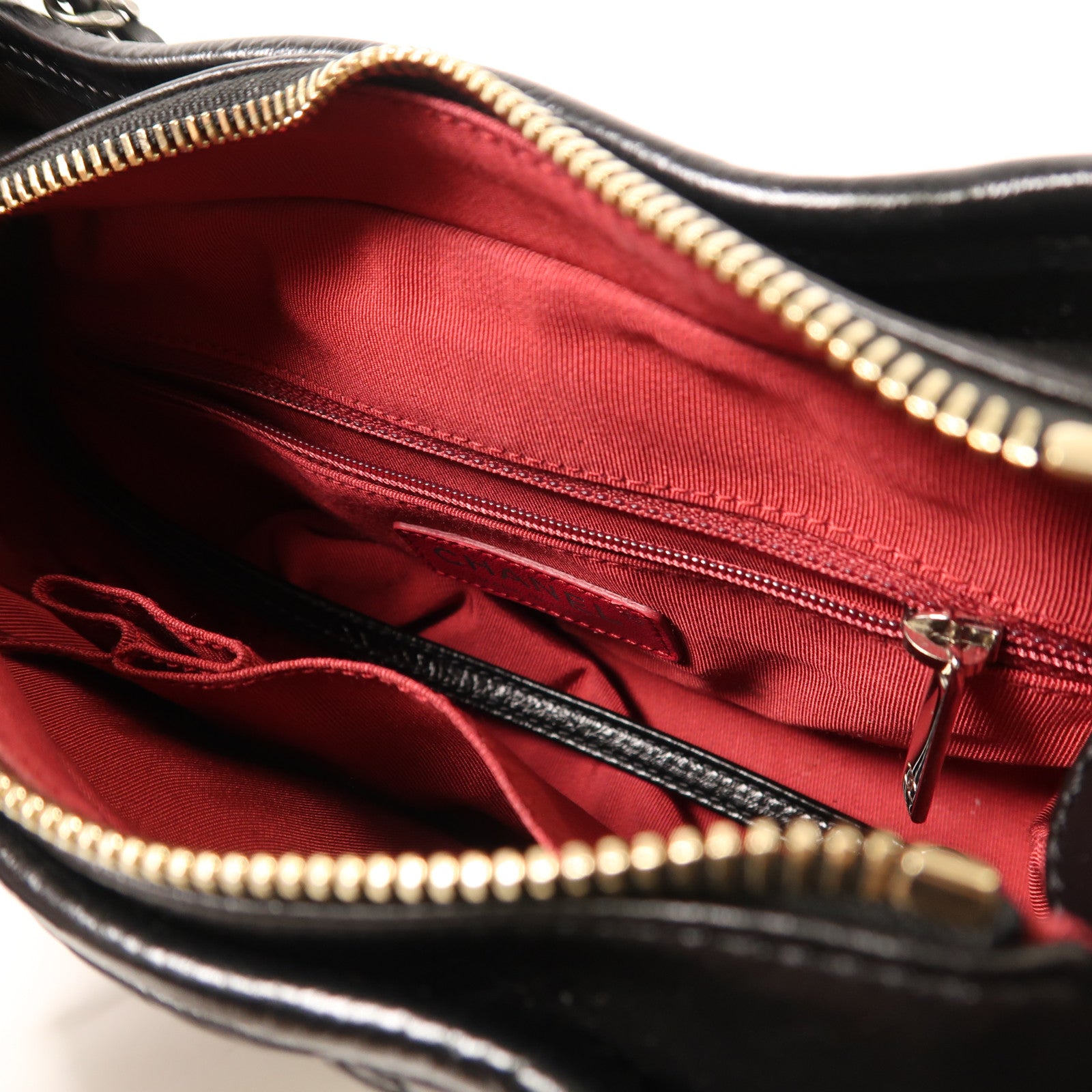 CHANEL 【激減優惠】牛皮皮革Gabrielle Small鏈帶肩背袋