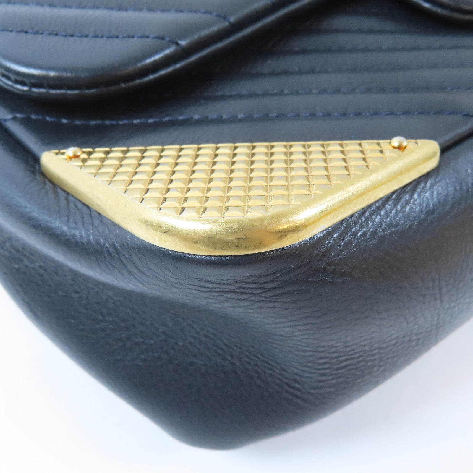 CHANEL 【激減優惠】皮革Chain Shoulder Bag金扣鏈帶肩背袋黑色