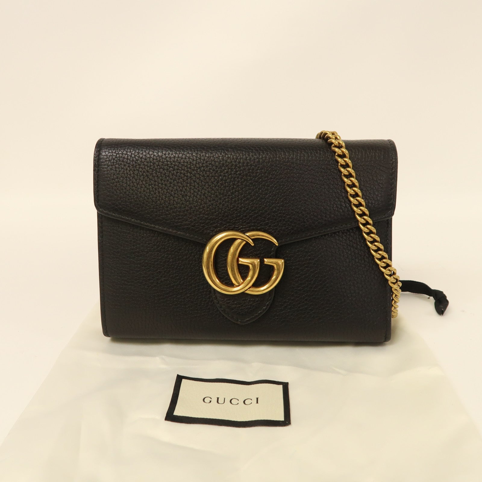GUCCI 牛皮皮革GG Marmont金扣鏈帶肩背袋黑色