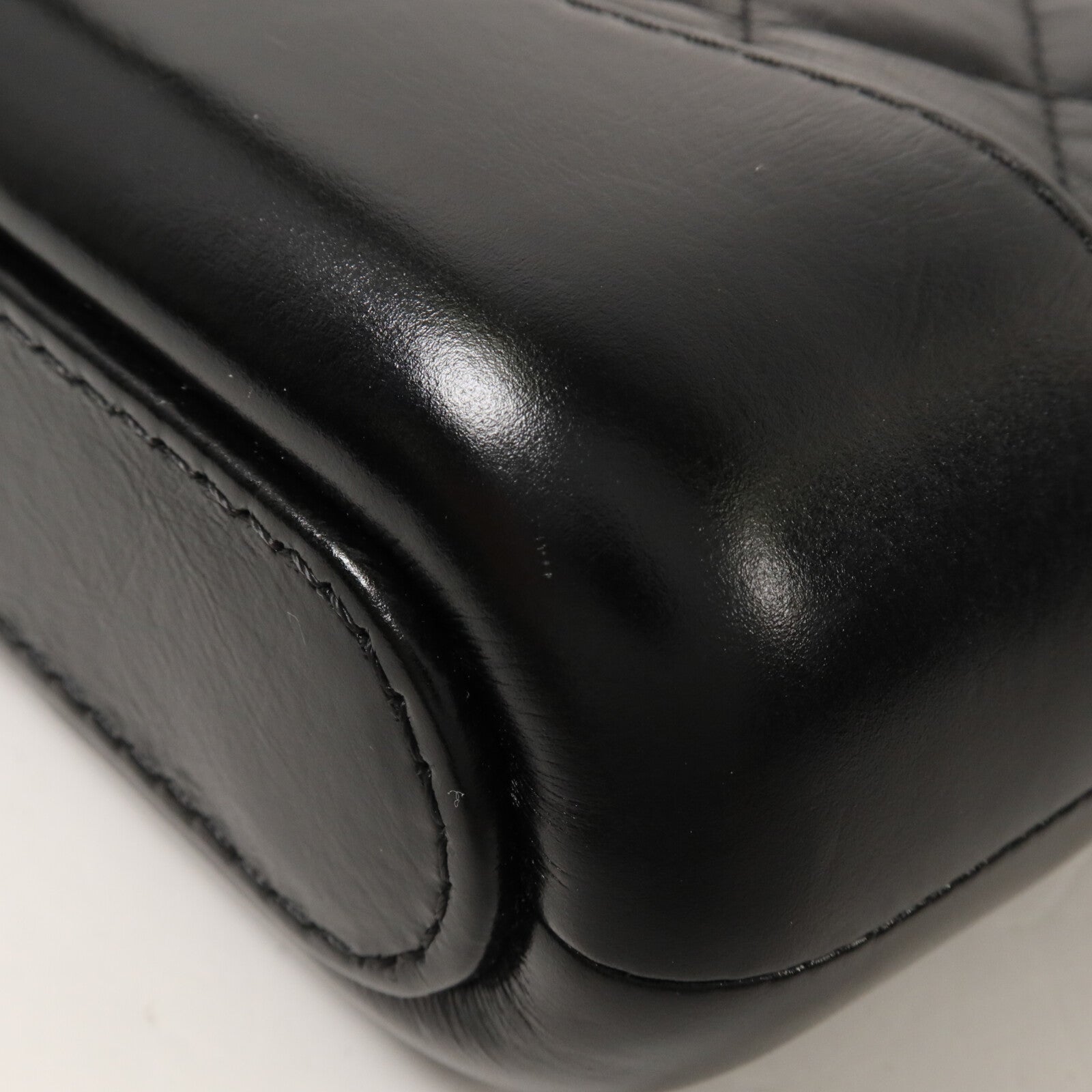 CHANEL 牛皮皮革Gabrielle Wallet On Chain鏈帶肩背袋