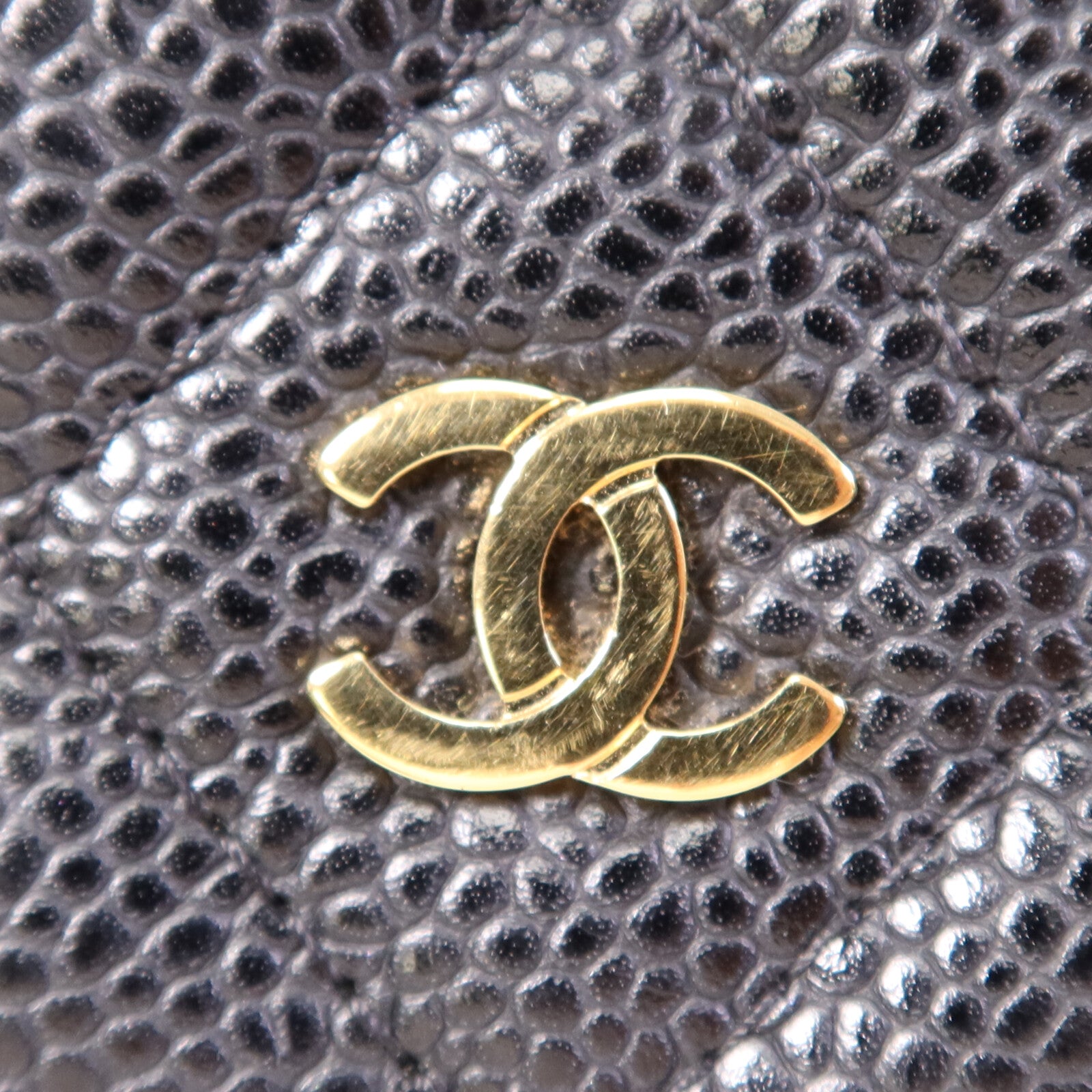 CHANEL 牛皮皮革WOC Wallet On Chain金扣鏈帶肩背袋