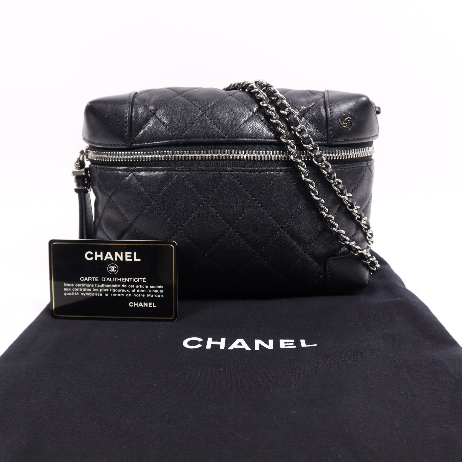 CHANEL 羊皮皮革Chain Shoulder Bag銀扣鏈帶肩背袋