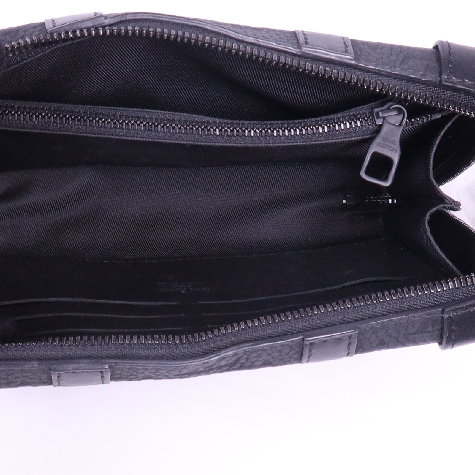LOUIS VUITTON 【激減優惠】Monogram Taurillon Soft Trunk肩背袋