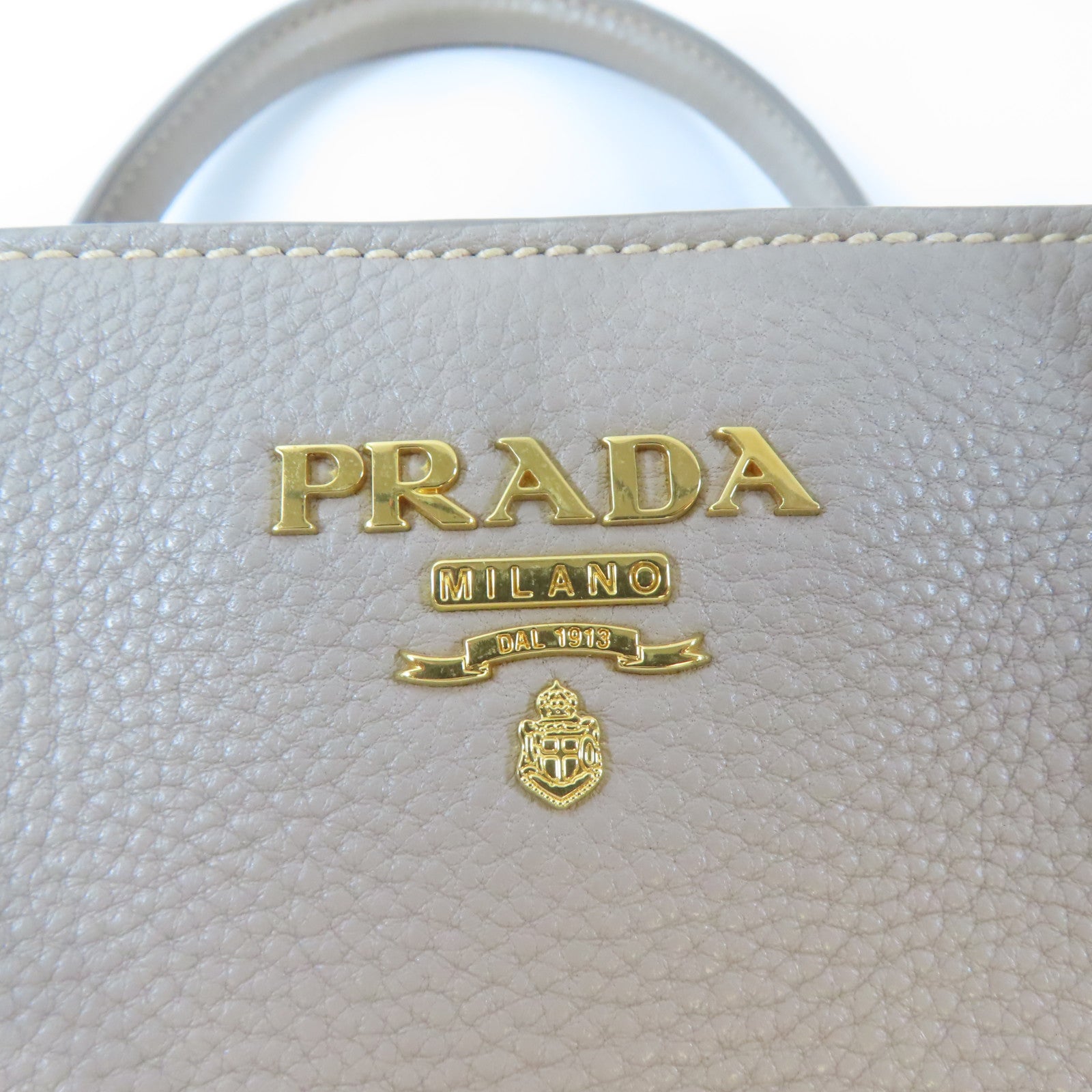 PRADA 牛皮皮革Vitella Daino Tote金扣手挽肩背兩用袋淺褐色