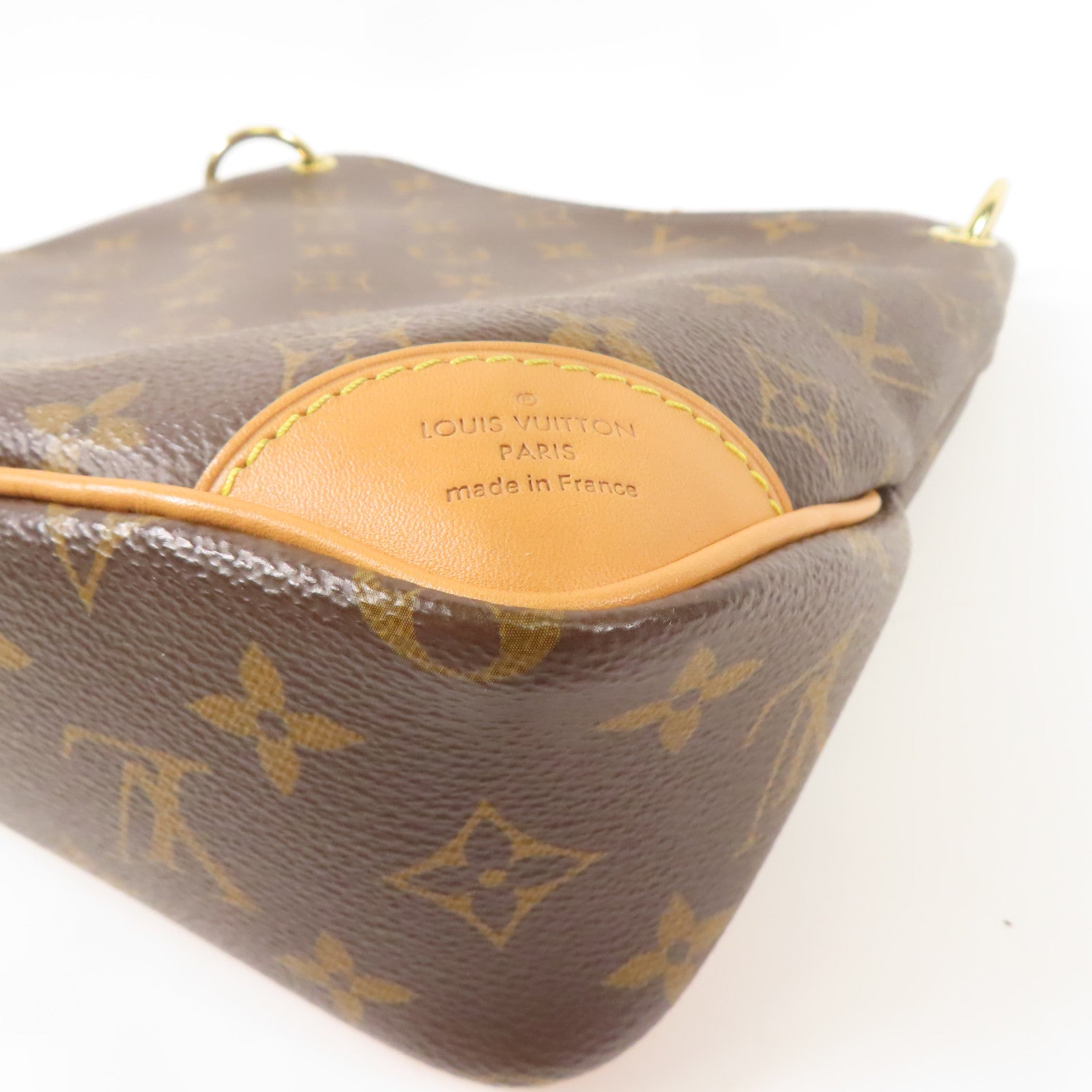LOUIS VUITTON Monogram Odeon金扣手挽袋棕色