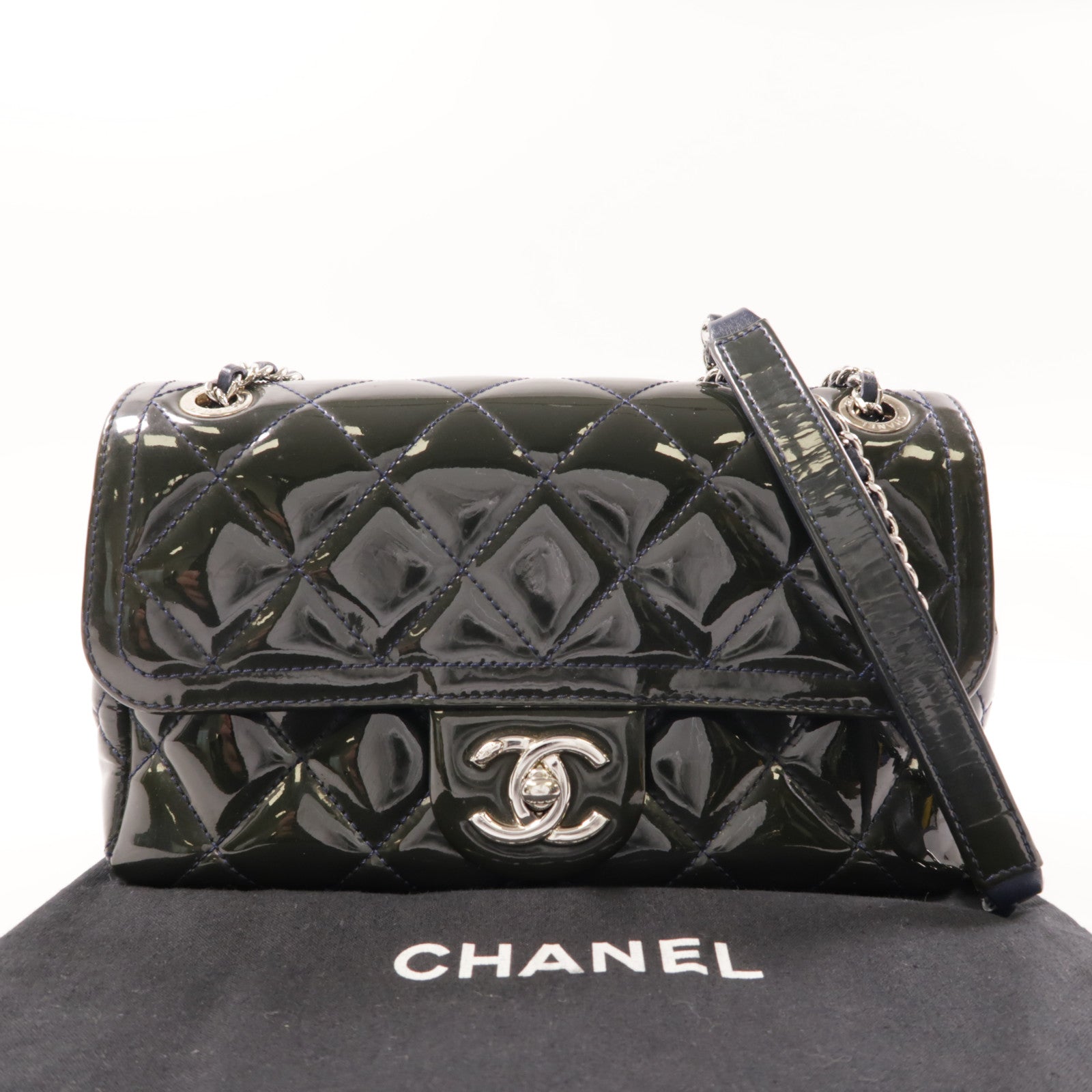 CHANEL 漆皮皮革Chain Shoulder銀扣肩背袋深綠色