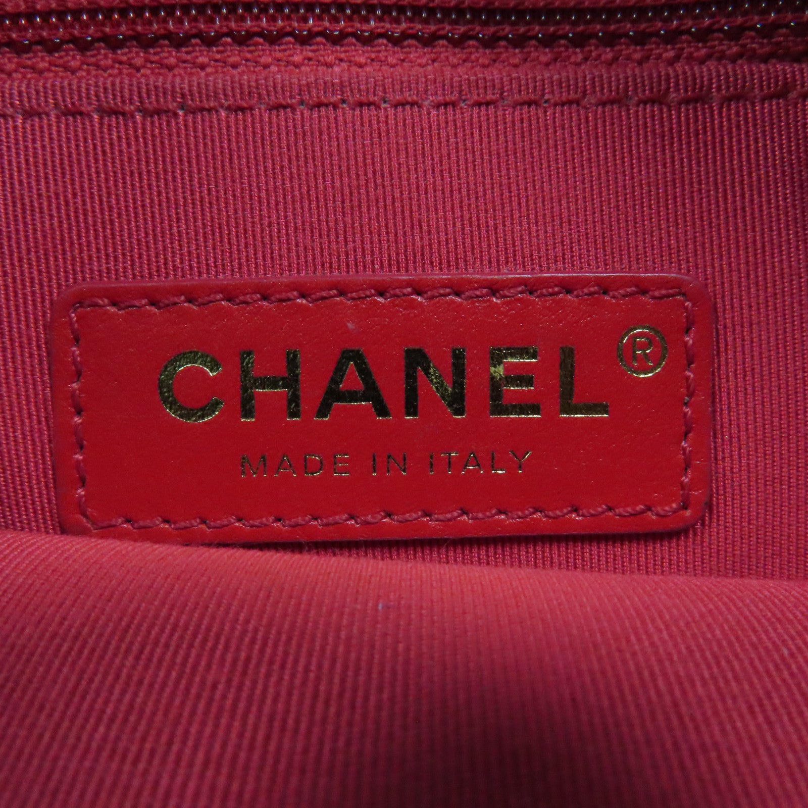 CHANEL 【激減優惠】菱格皮革Enchained Camera Bag金扣鏈帶肩背袋黑色