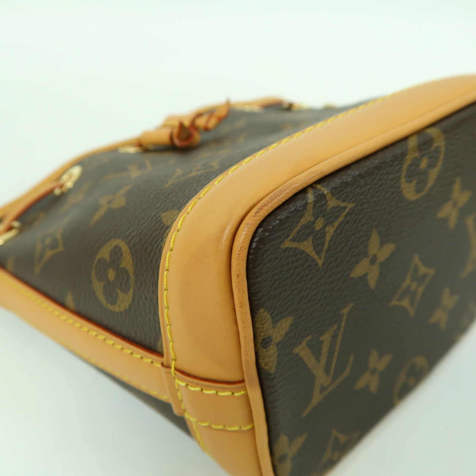LOUIS VUITTON Monogram Nano Noe金扣手挽肩背兩用袋啡色