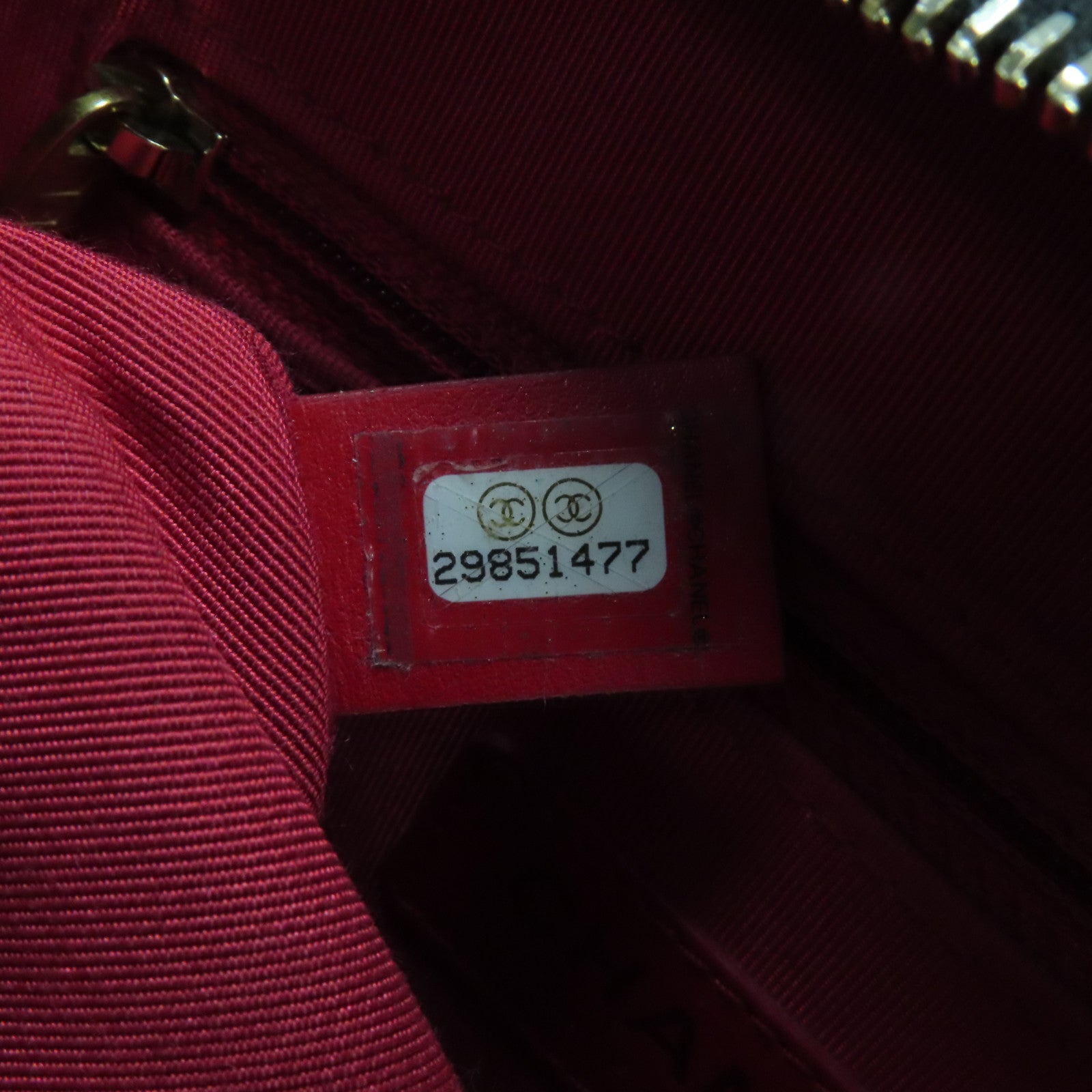 CHANEL 【激減優惠】菱格皮革Enchained Camera Bag金扣鏈帶肩背袋黑色