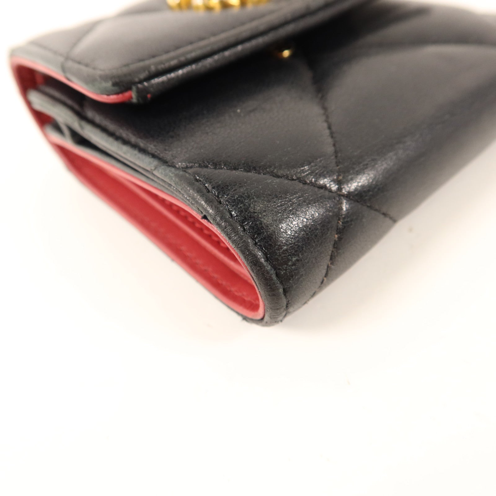 CHANEL 羊皮皮革Trifold Wallet金扣錢包