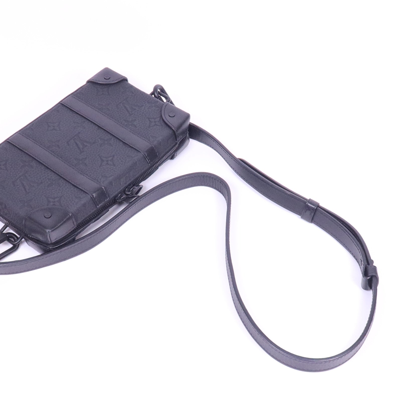 LOUIS VUITTON Monogram Taurillon Soft Trunk肩背袋