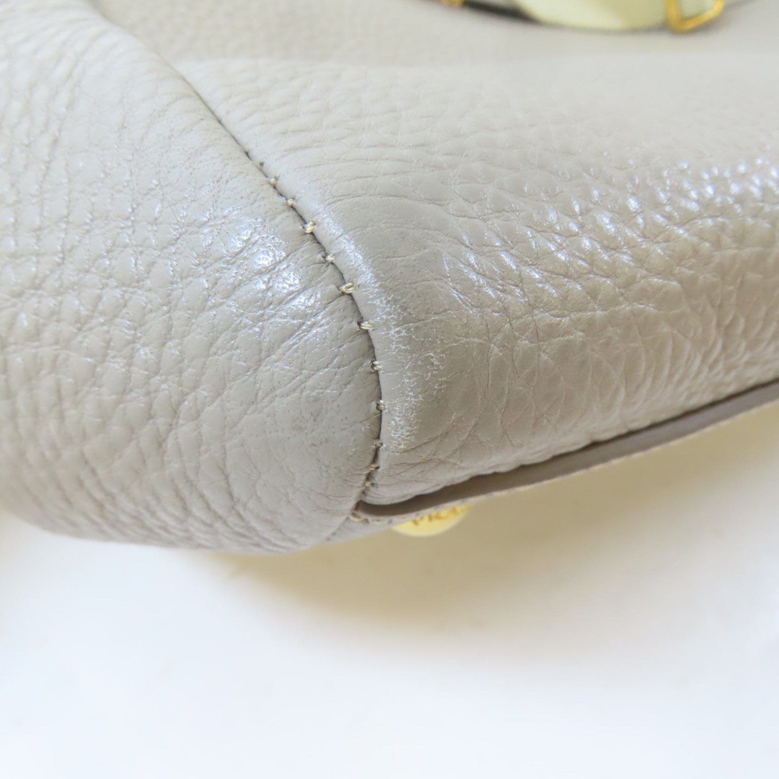 PRADA 牛皮皮革Vitella Daino Tote金扣手挽肩背兩用袋淺褐色