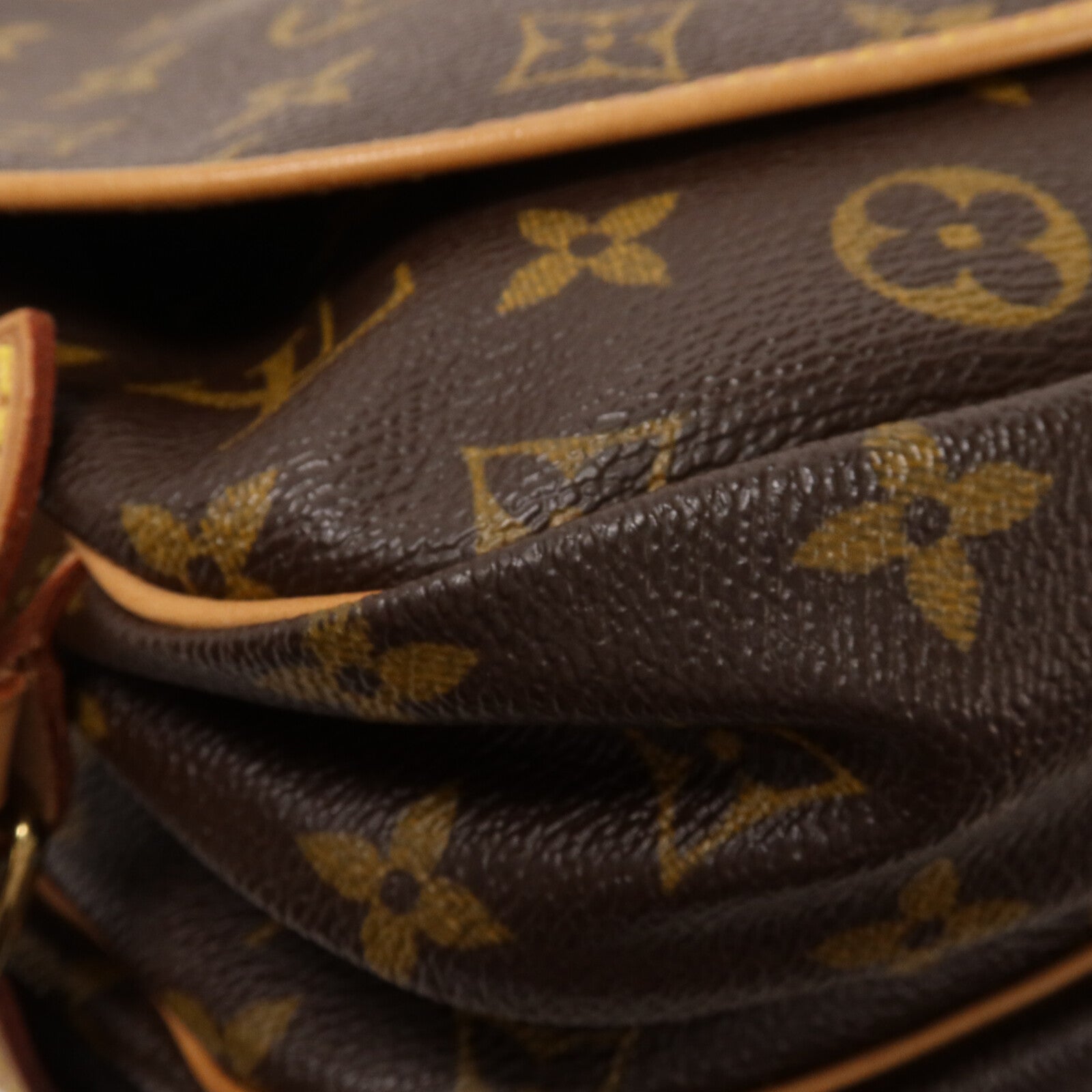 LOUIS VUITTON Monogram Saumur 30肩背袋