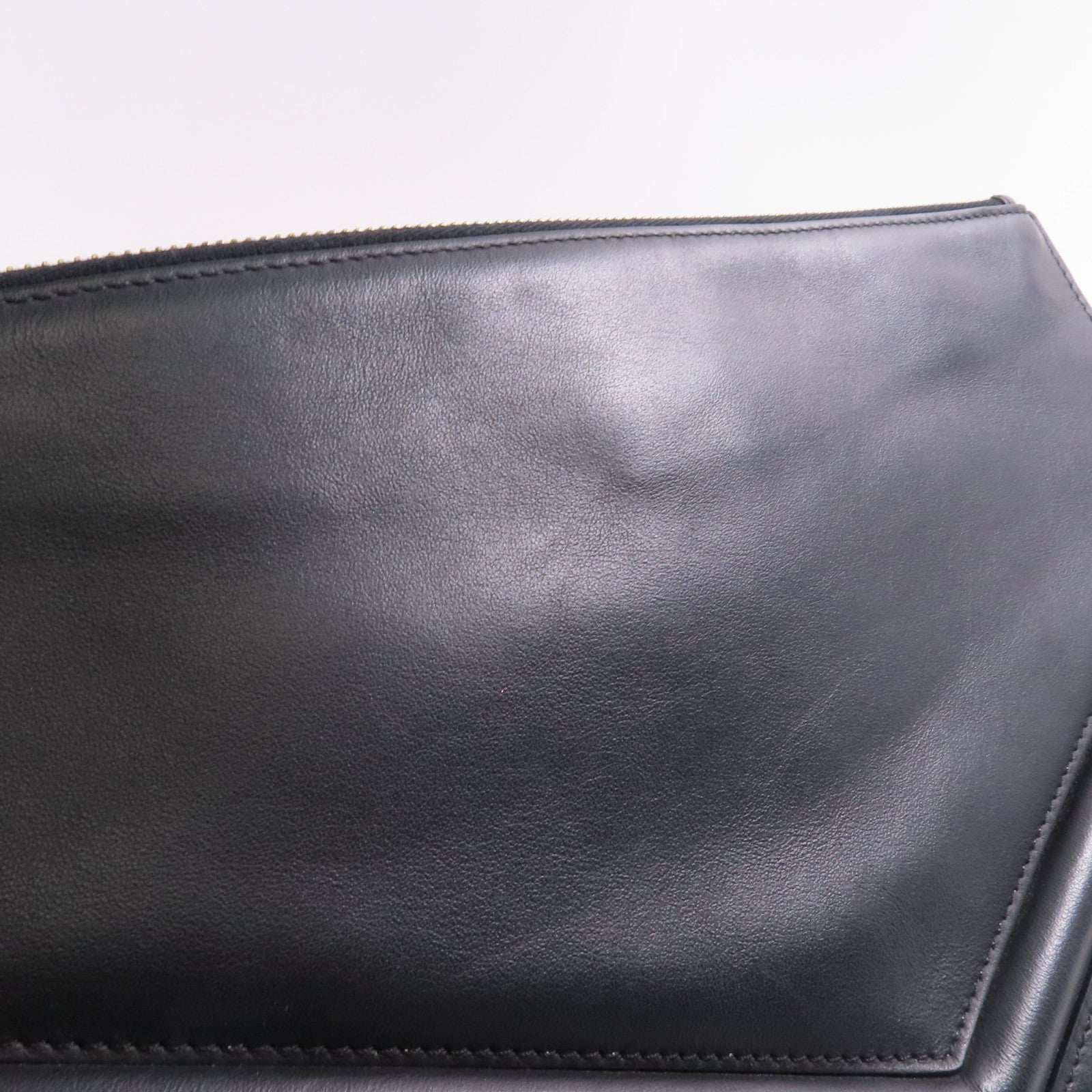 FENDI 牛皮皮革Clutch金扣手拿包