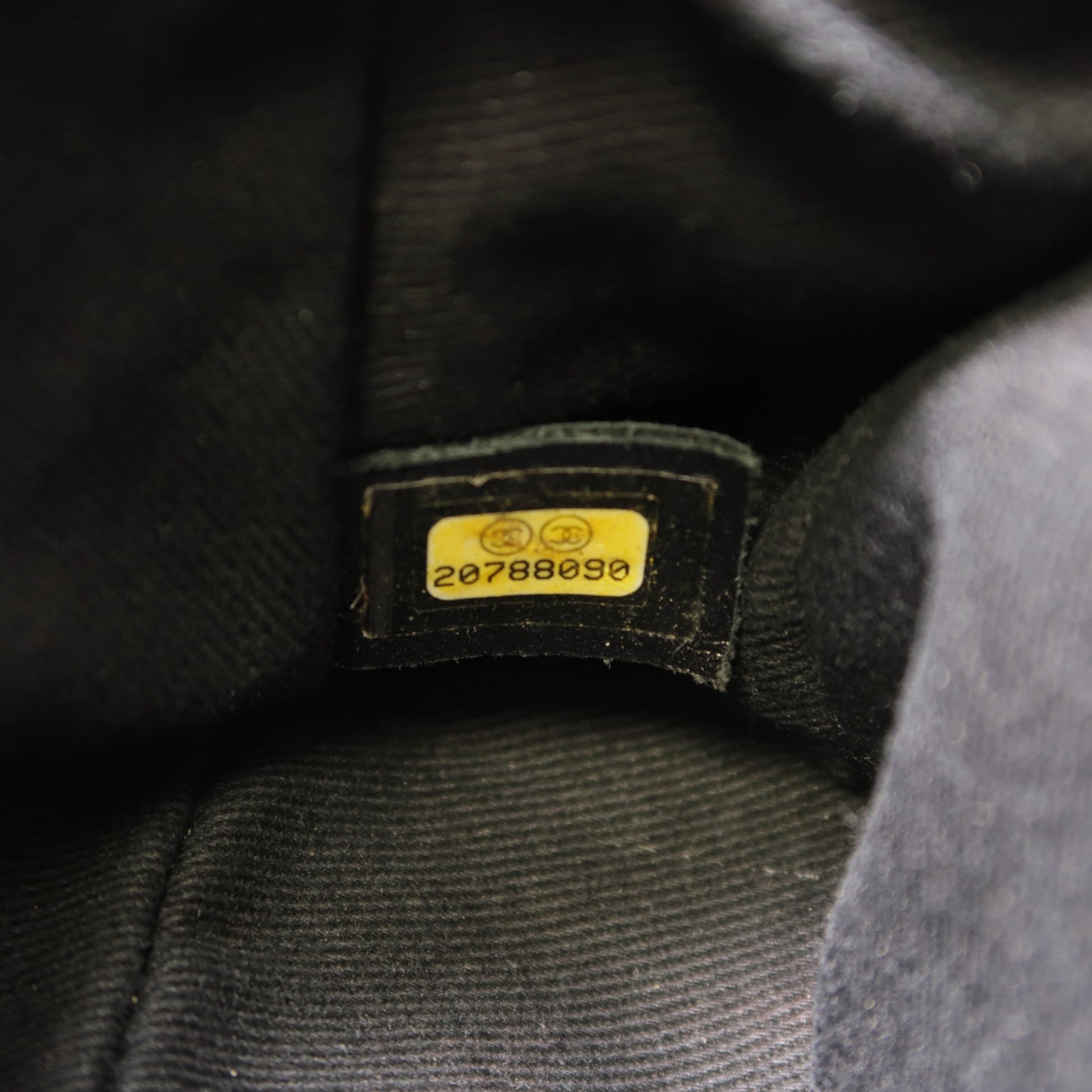 CHANEL 漆皮皮革Chain Shoulder銀扣肩背袋深綠色