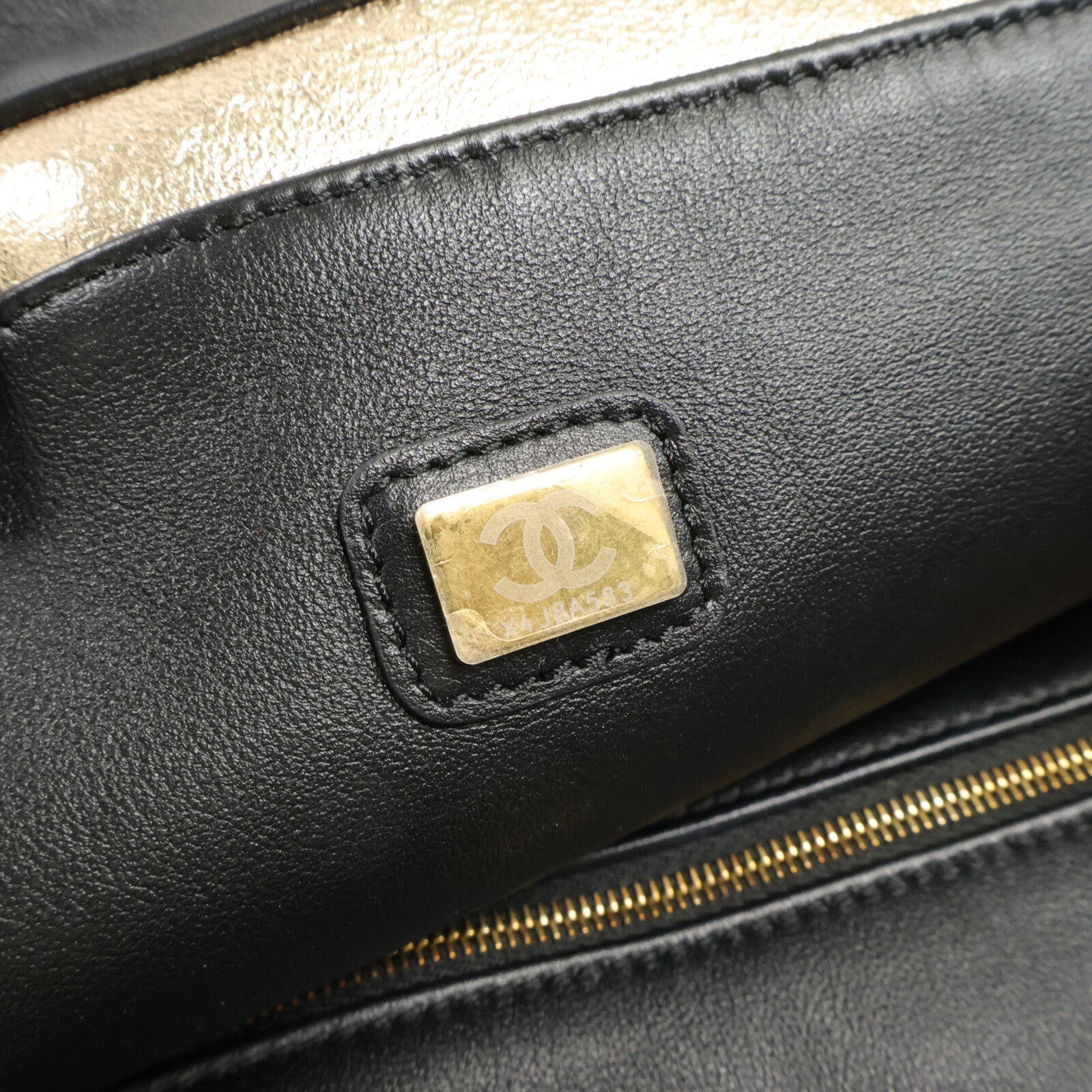 CHANEL 羊皮皮革Mood Shopping Tote鏈帶手挽袋