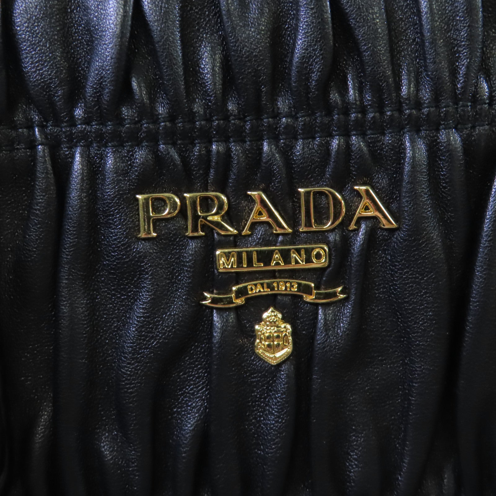 PRADA 羊皮皮革Nappa Gauffre 2Way Shoulder Bag金扣手挽肩背兩用袋黑色