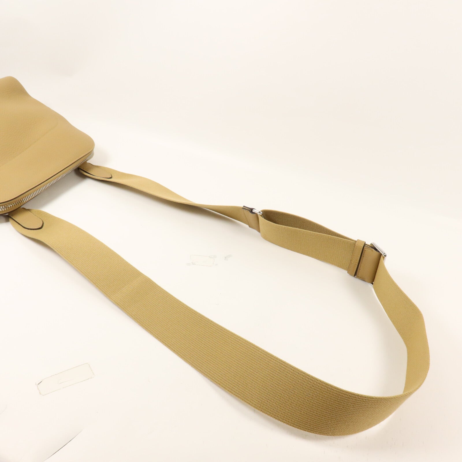 HERMES Togo皮革Bolide Messenger肩背袋Poussiere